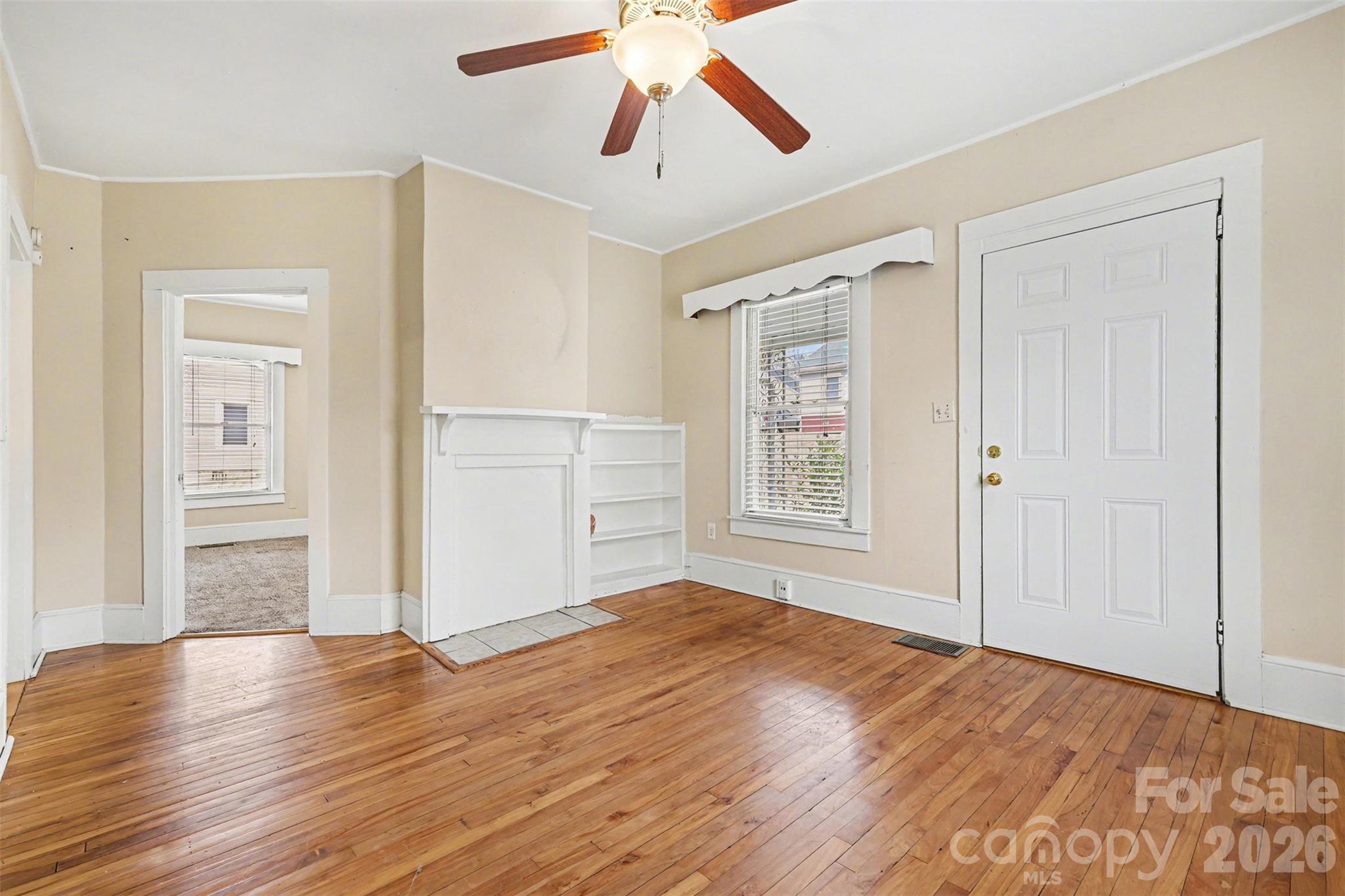 214 Wood Street — Mount Holly