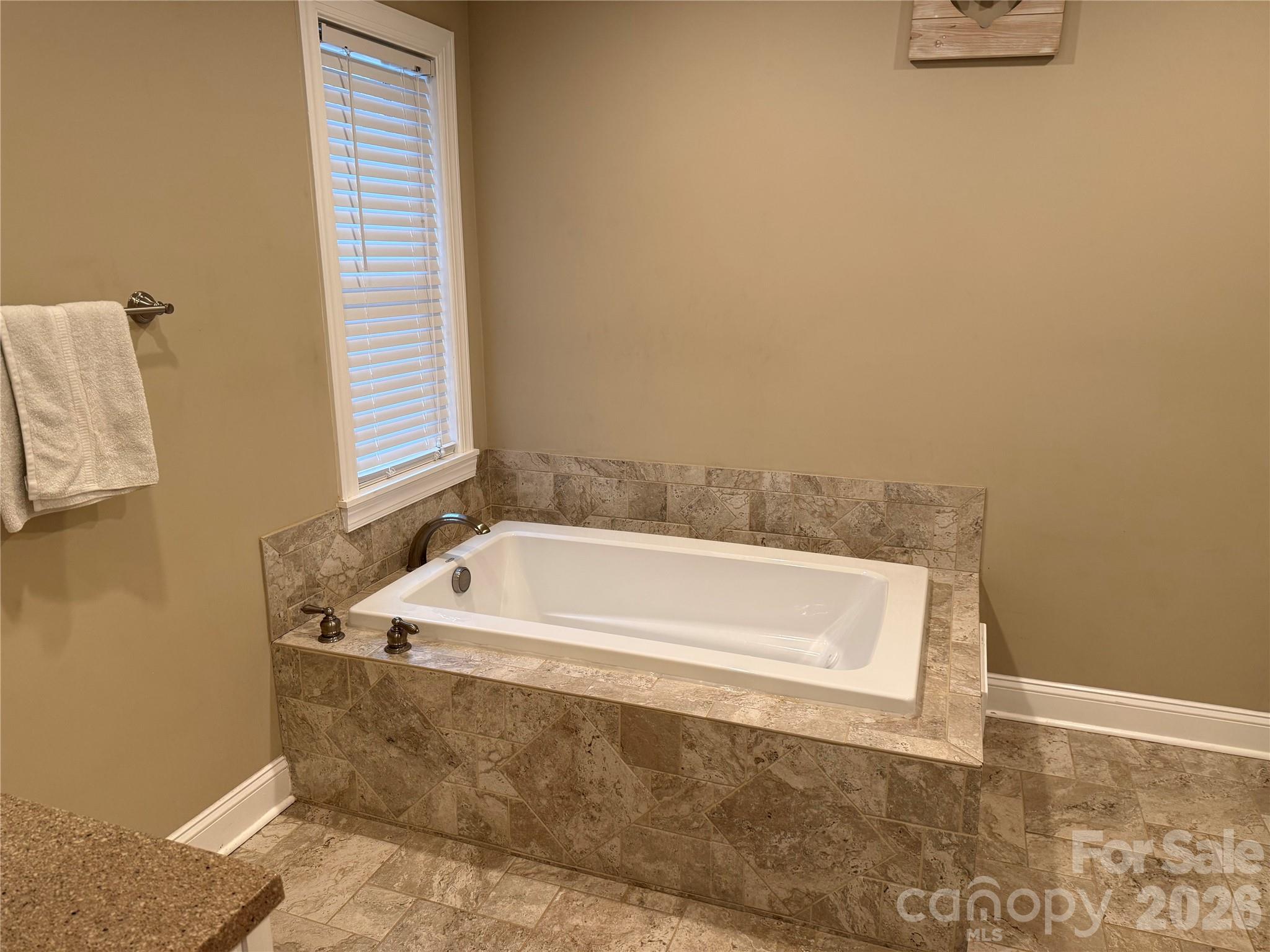 110 Indian Harbor Circle #E237/238 — Mount Gilead