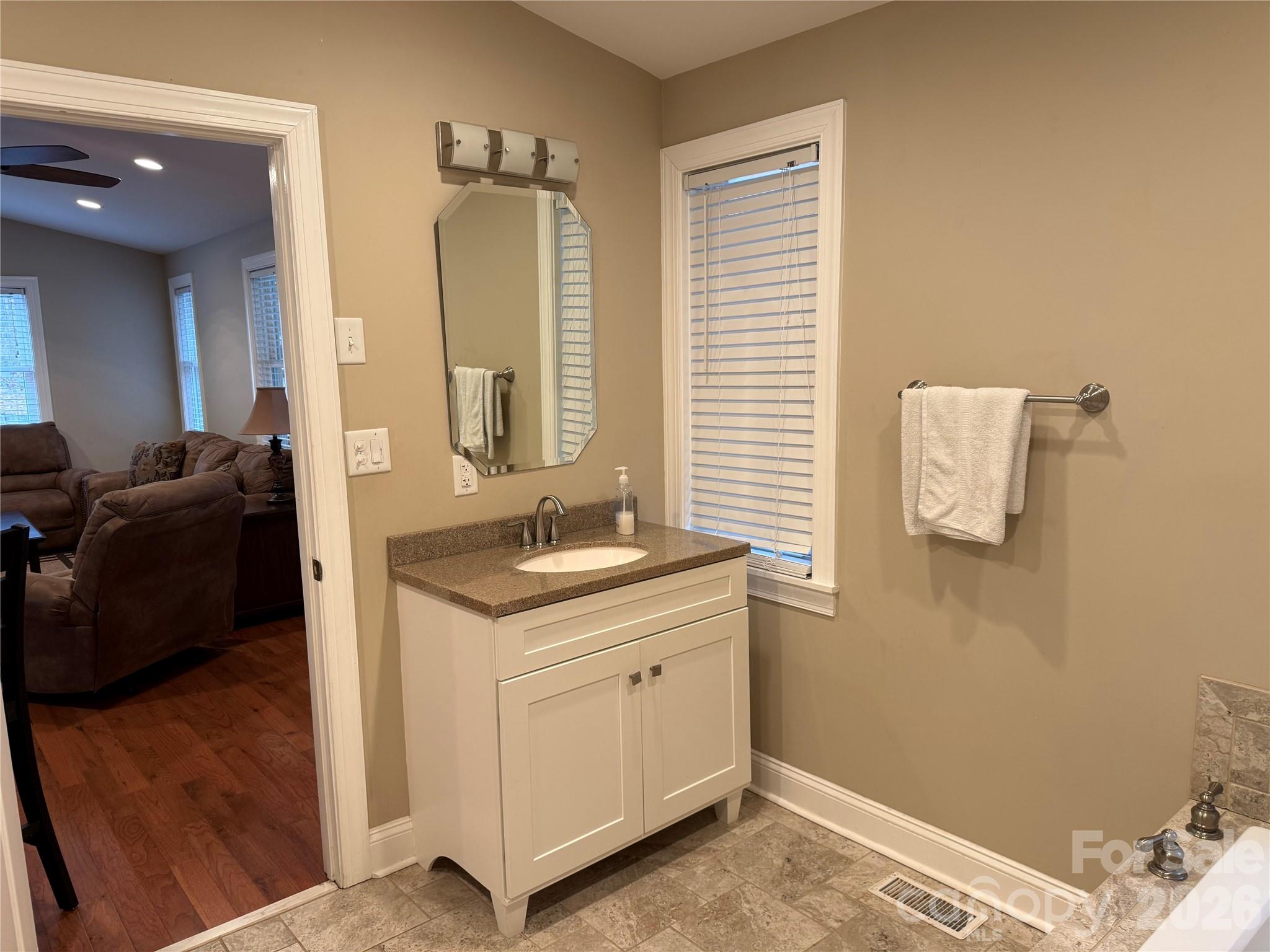 110 Indian Harbor Circle #E237/238 — Mount Gilead
