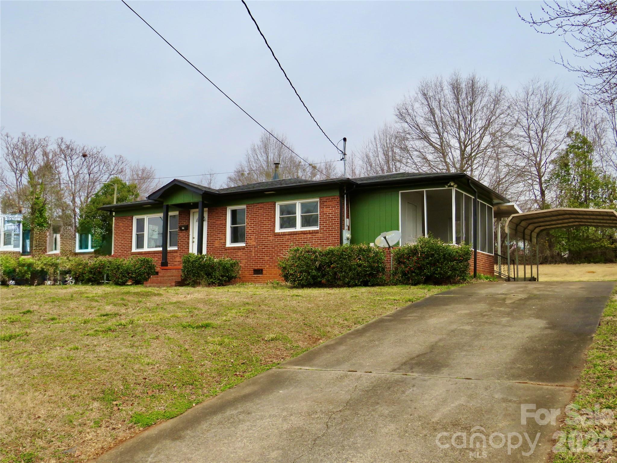 274 Georgia Street — Spindale