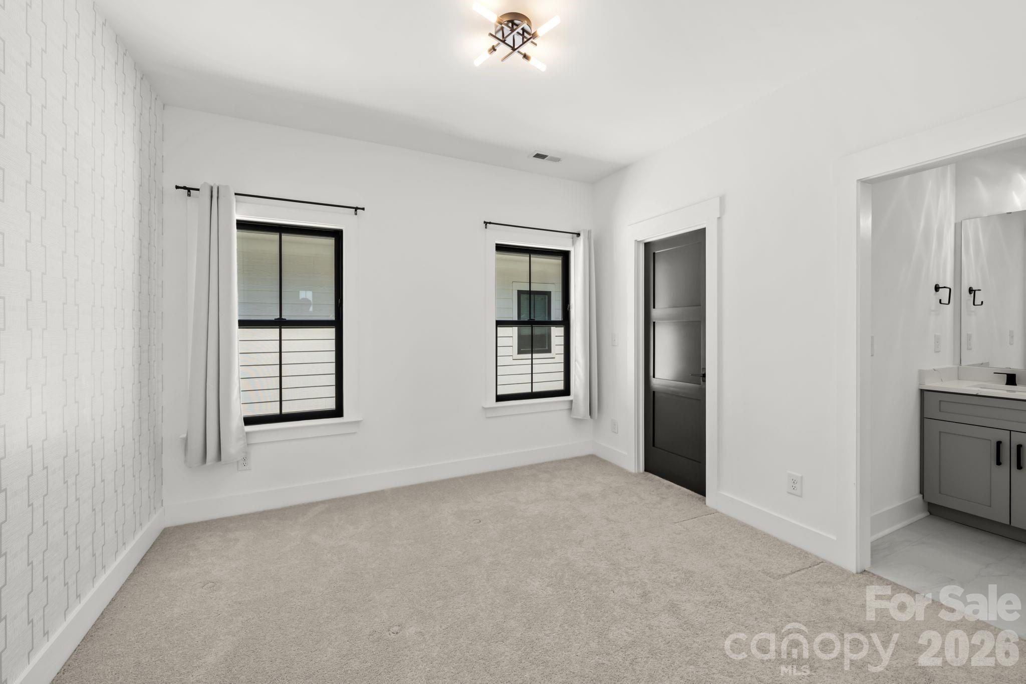 1408 N Caldwell Street — Charlotte