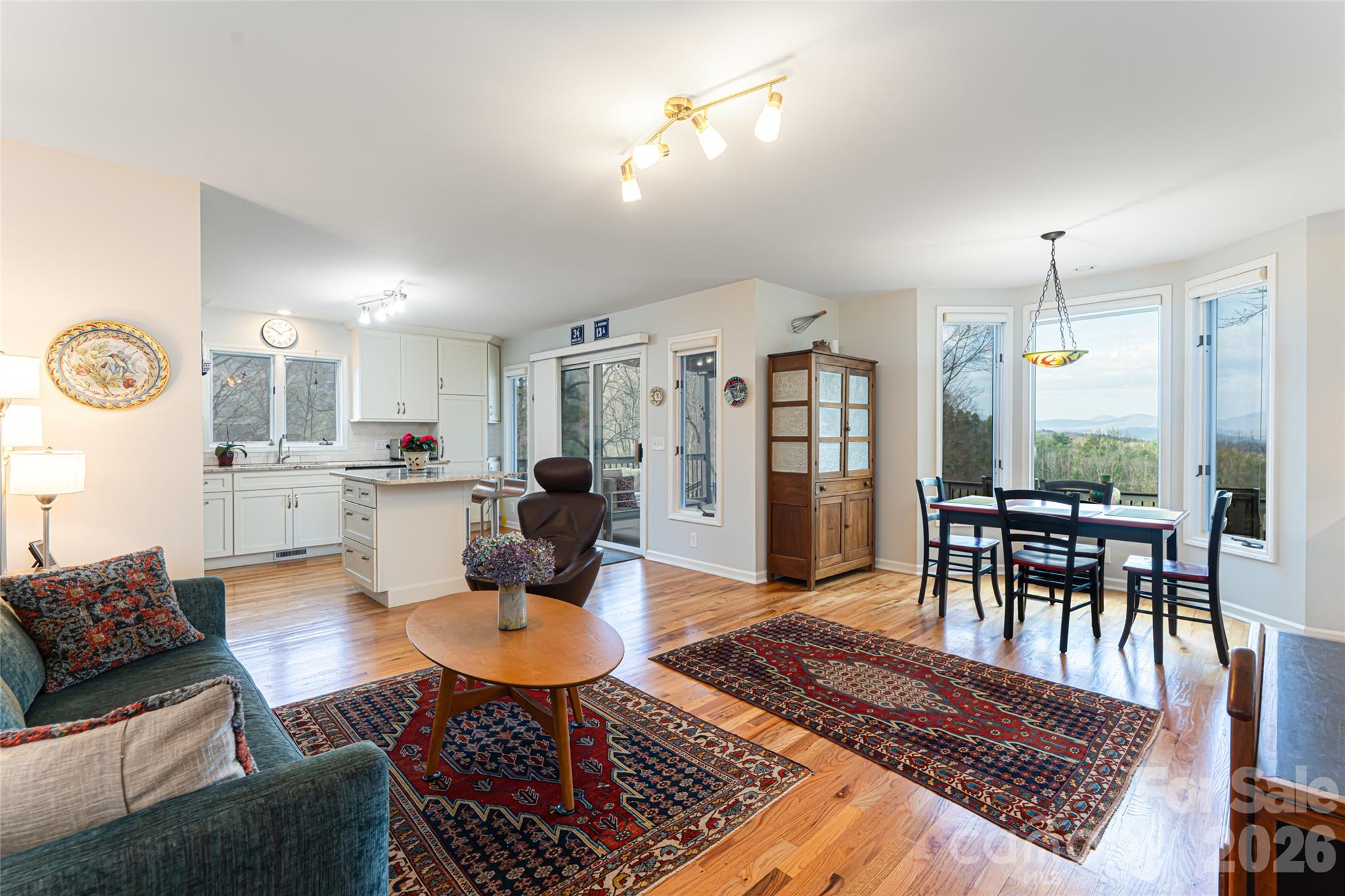 168 Skyview Circle — Asheville