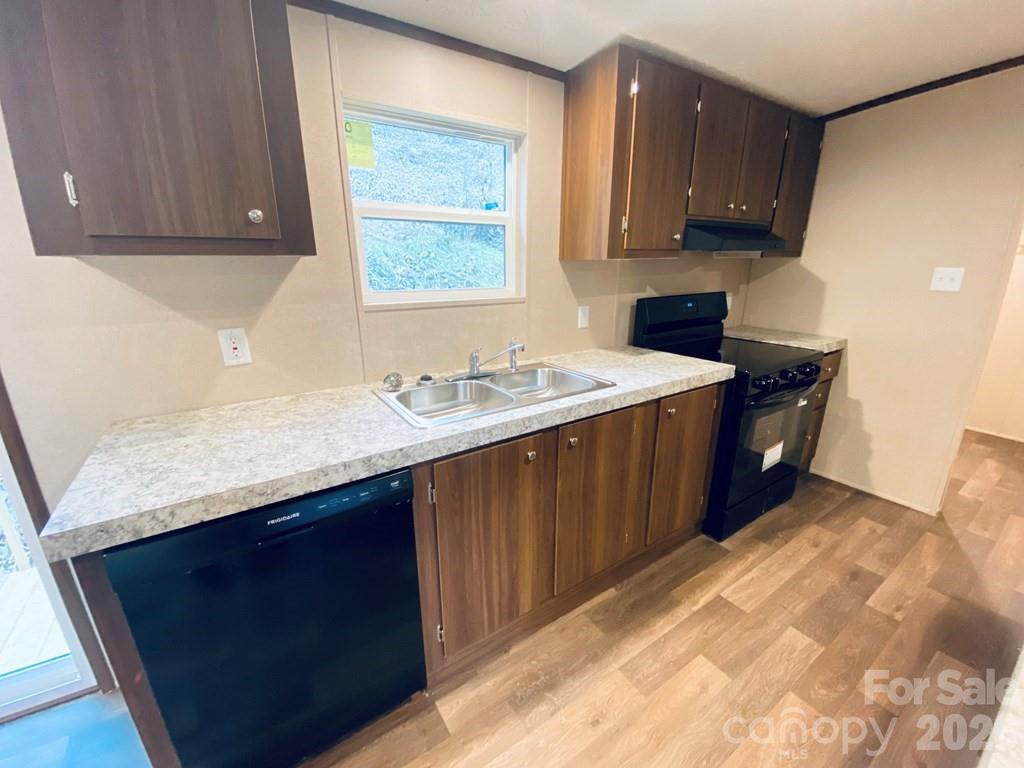 42 Nowhere Drive — Sylva