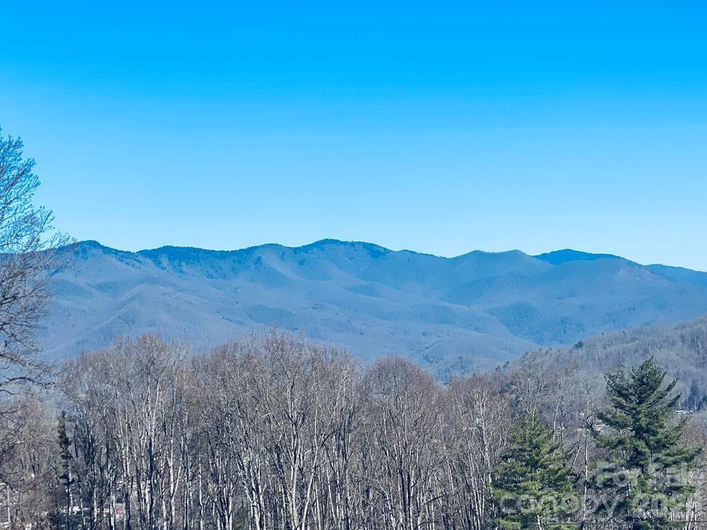 42 Nowhere Drive — Sylva