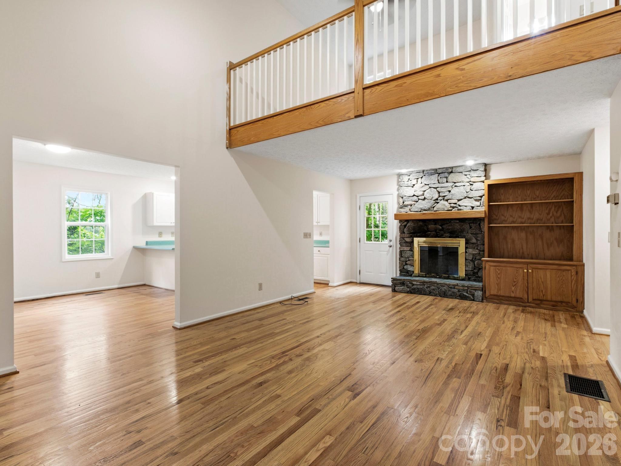 44 Leisure Mountain Road — Asheville