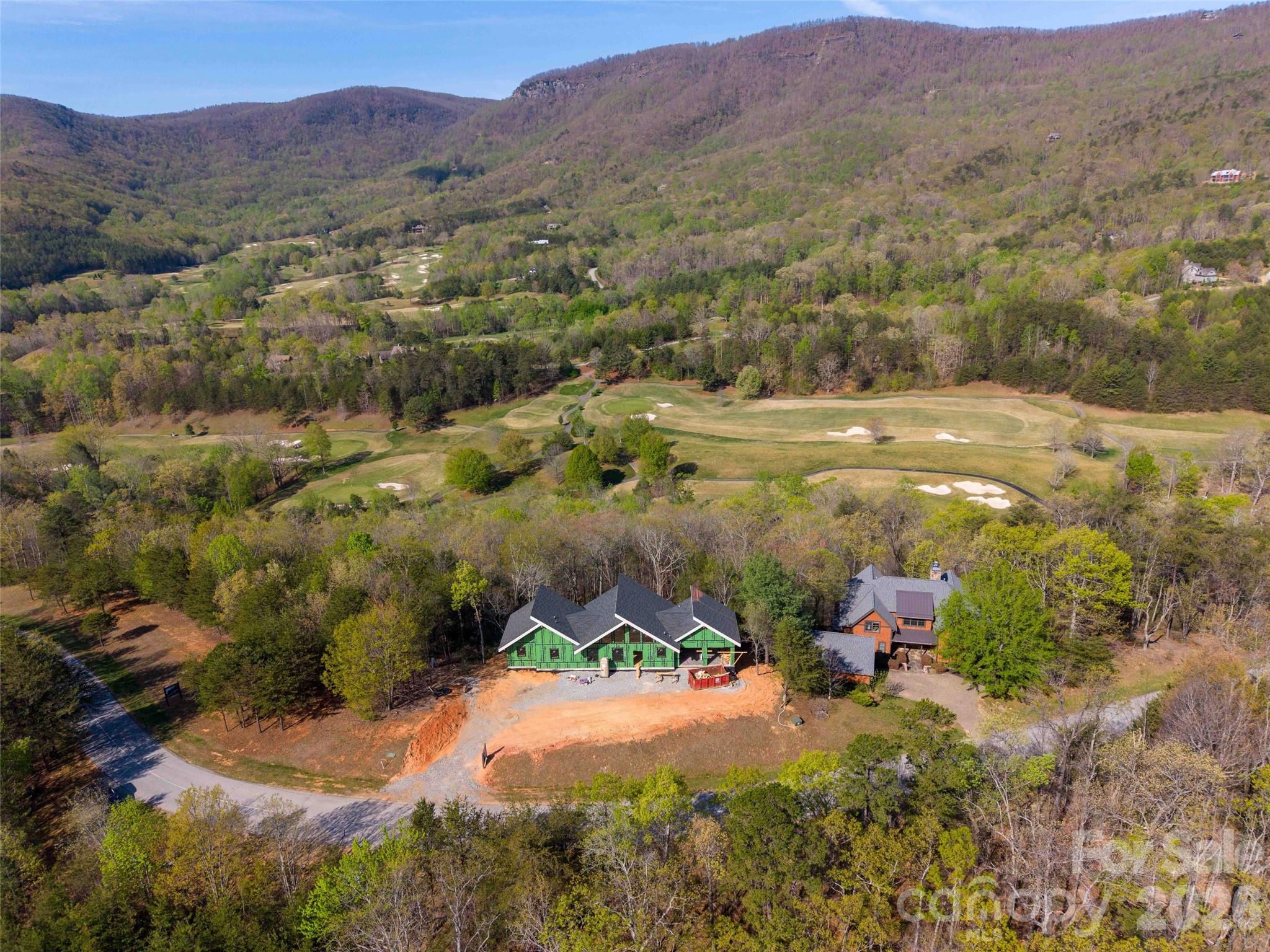 788 E Deep Gap Farm Road — Mill Spring