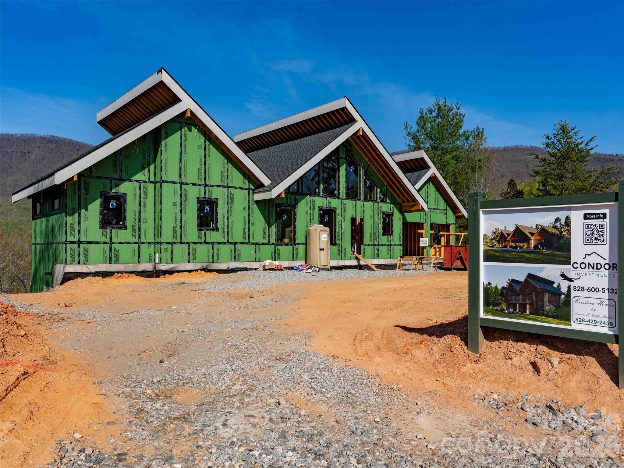 788 E Deep Gap Farm Road — Mill Spring