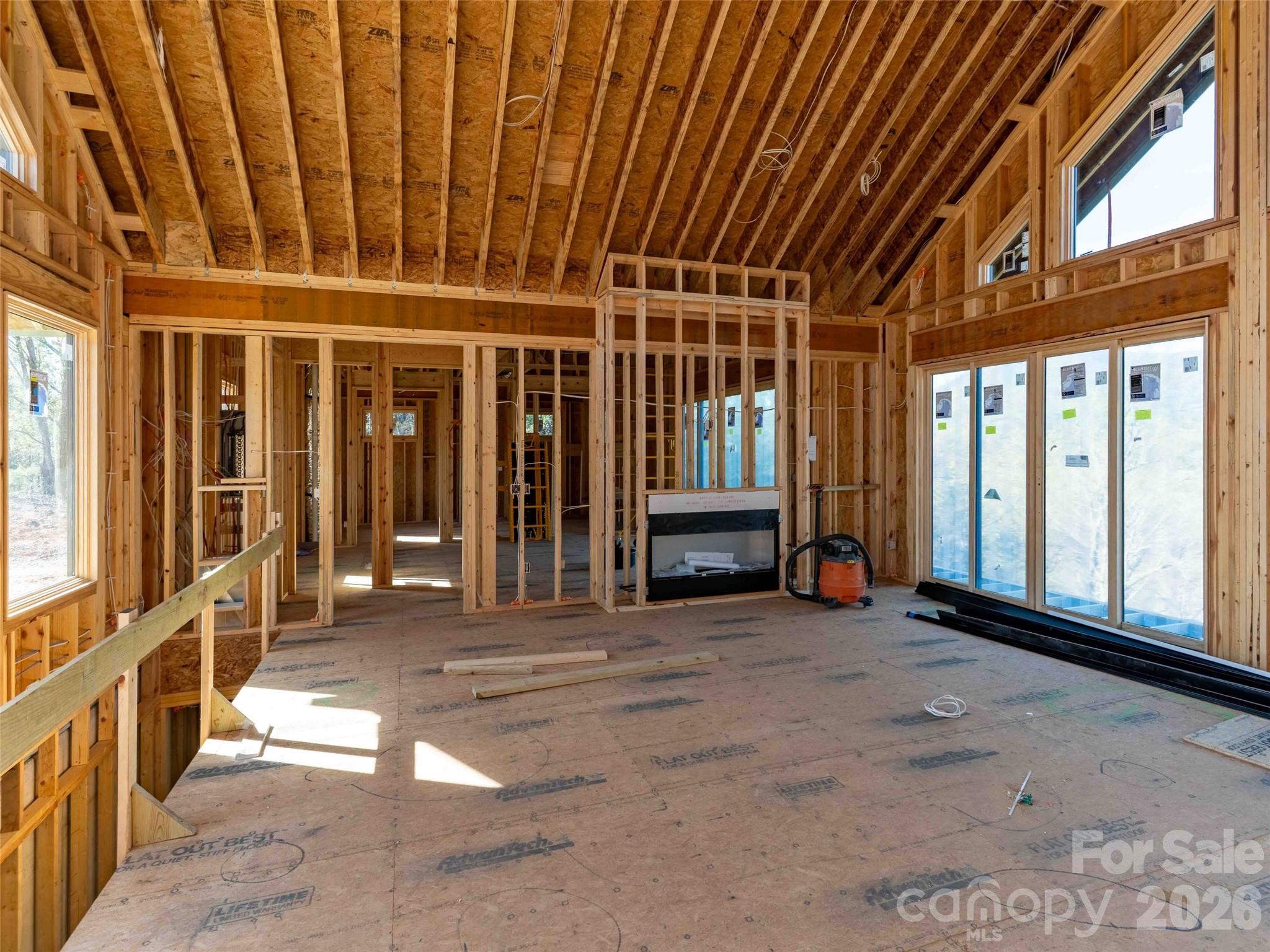 788 E Deep Gap Farm Road — Mill Spring