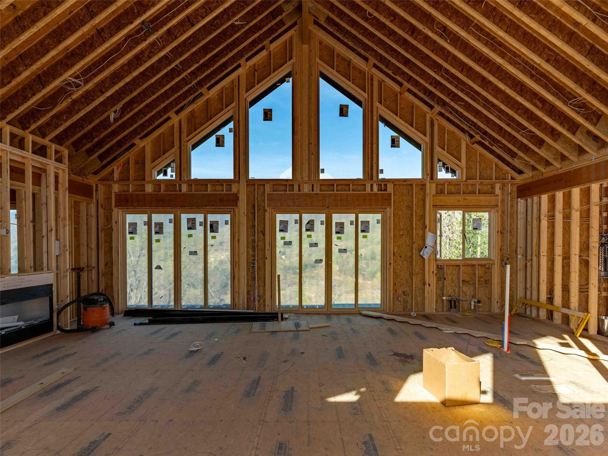 788 E Deep Gap Farm Road — Mill Spring