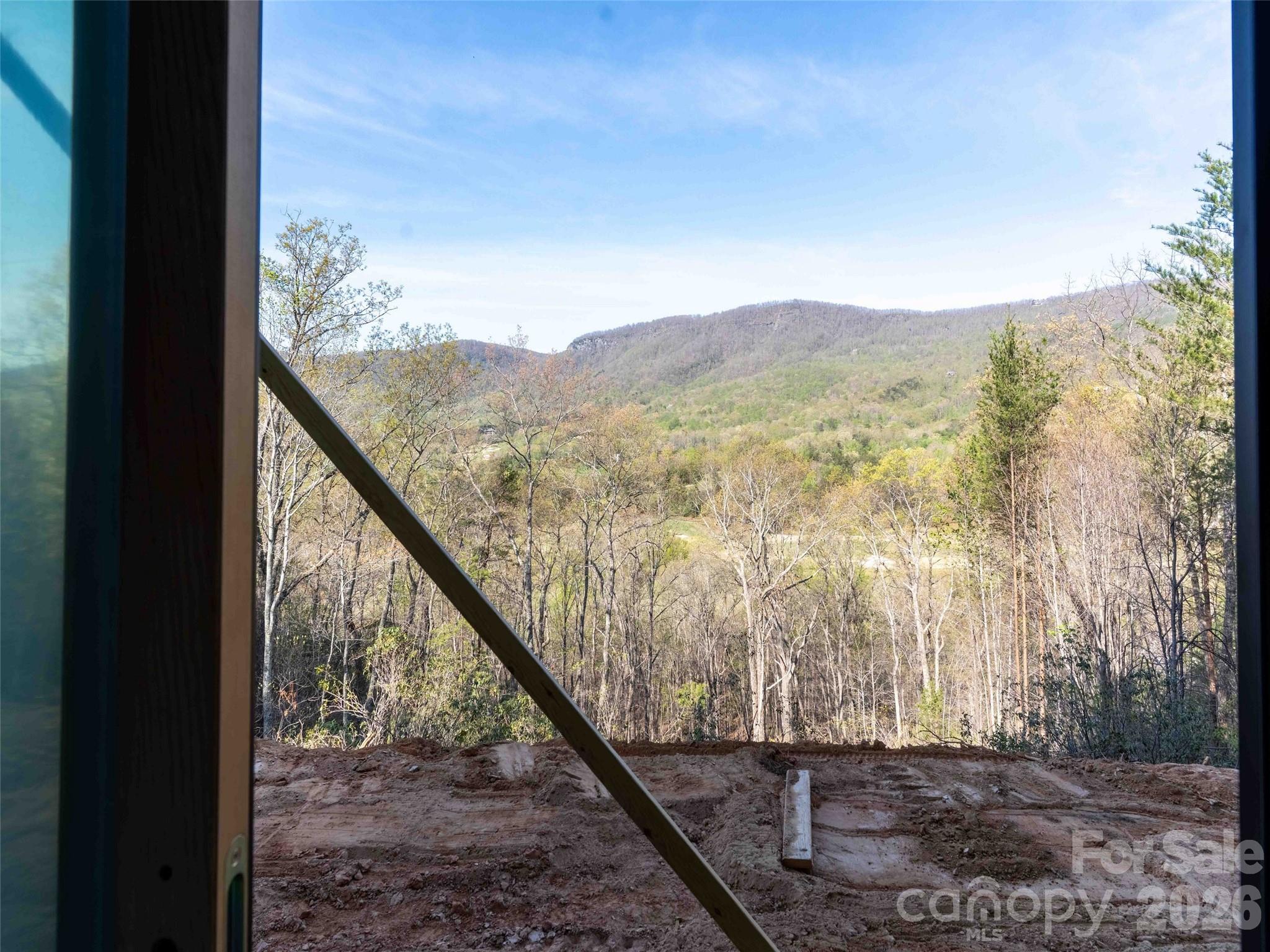 788 E Deep Gap Farm Road — Mill Spring