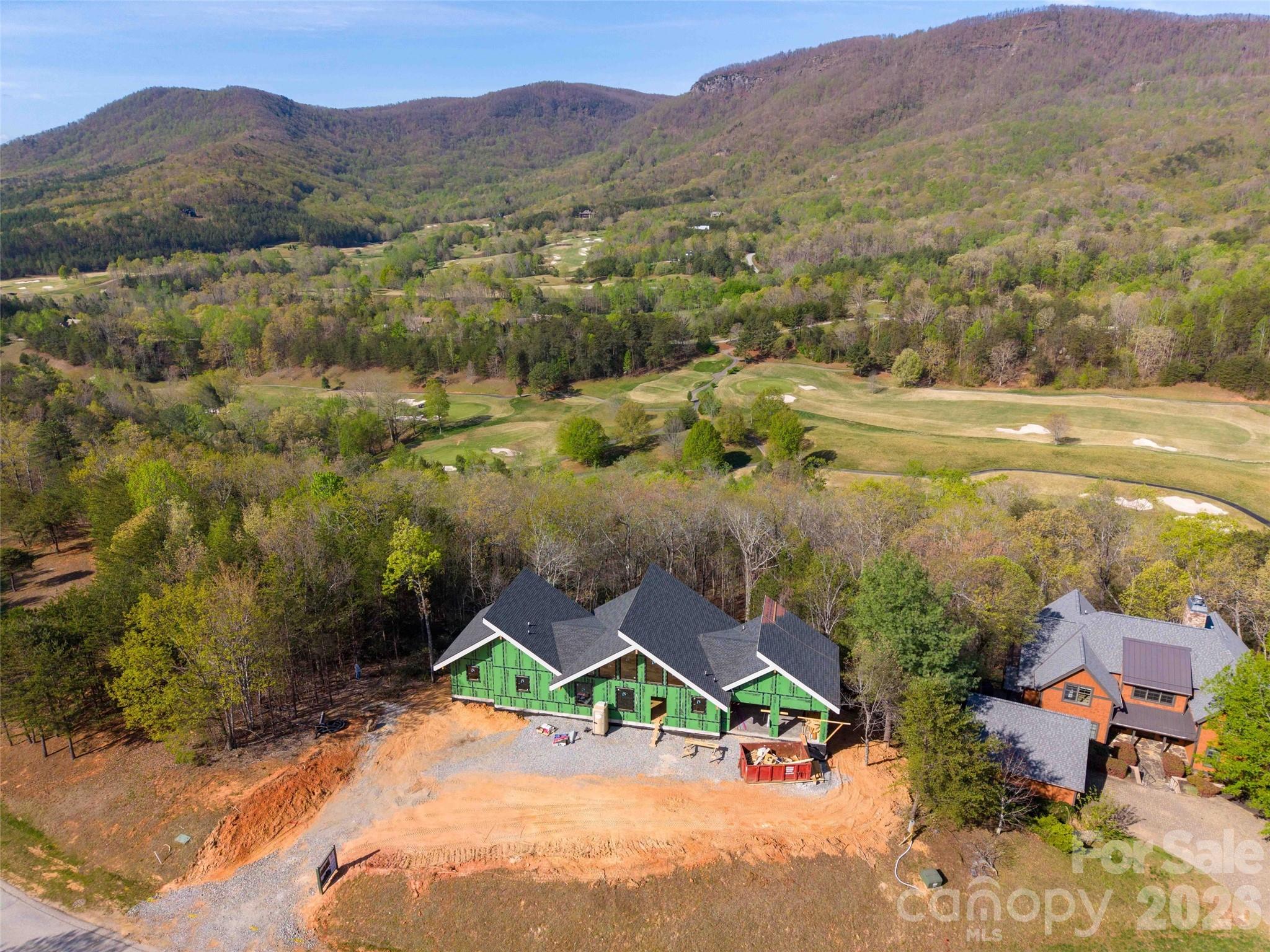 788 E Deep Gap Farm Road — Mill Spring