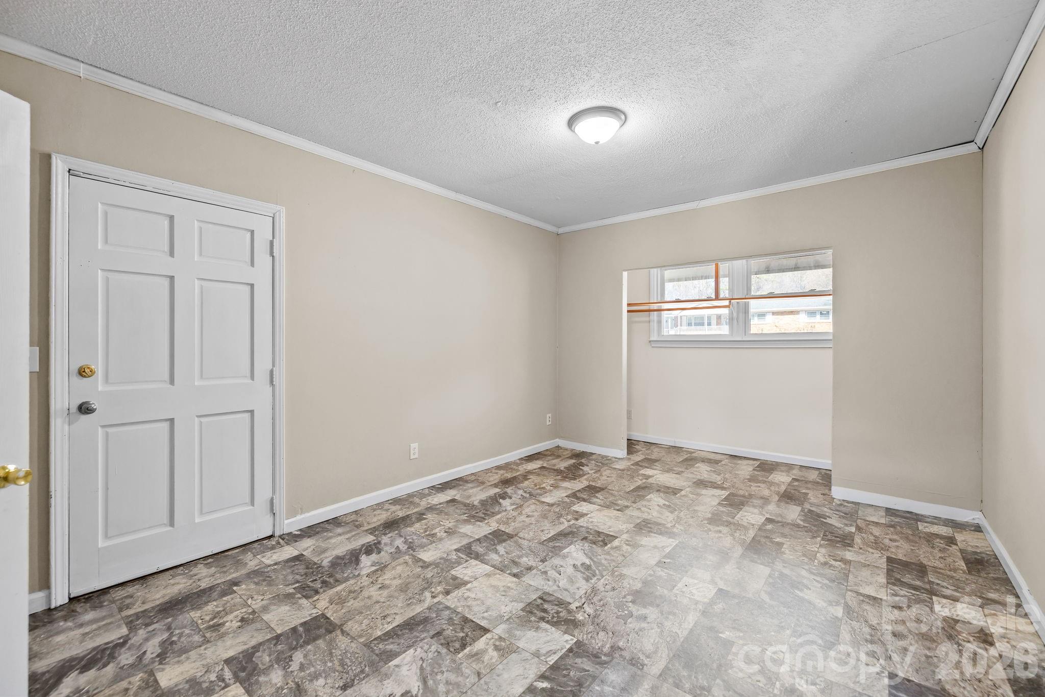 2629 Fairgreen Drive — Gastonia
