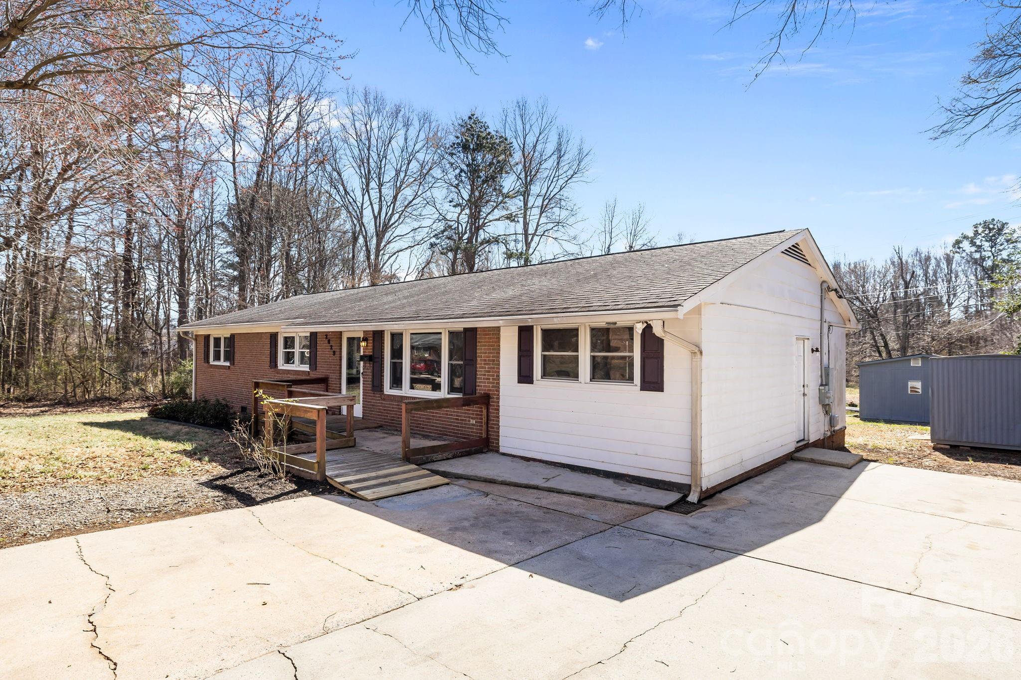 2629 Fairgreen Drive — Gastonia