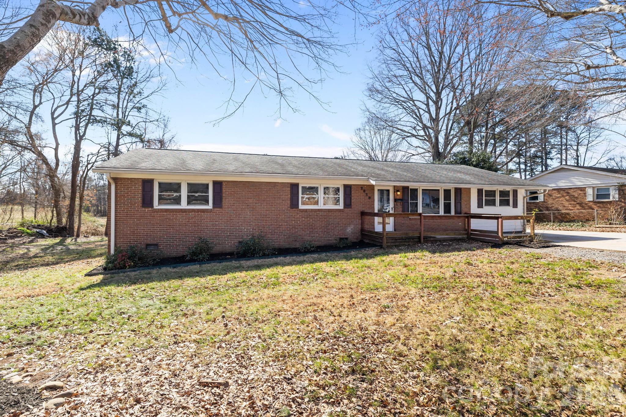 2629 Fairgreen Drive — Gastonia