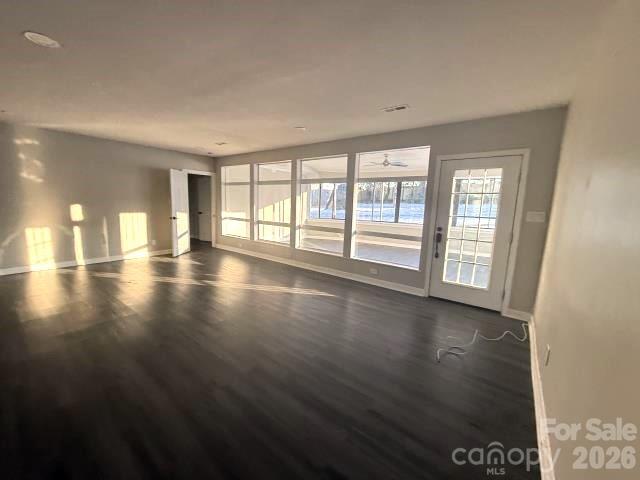 1010 Wesley Street — Shelby