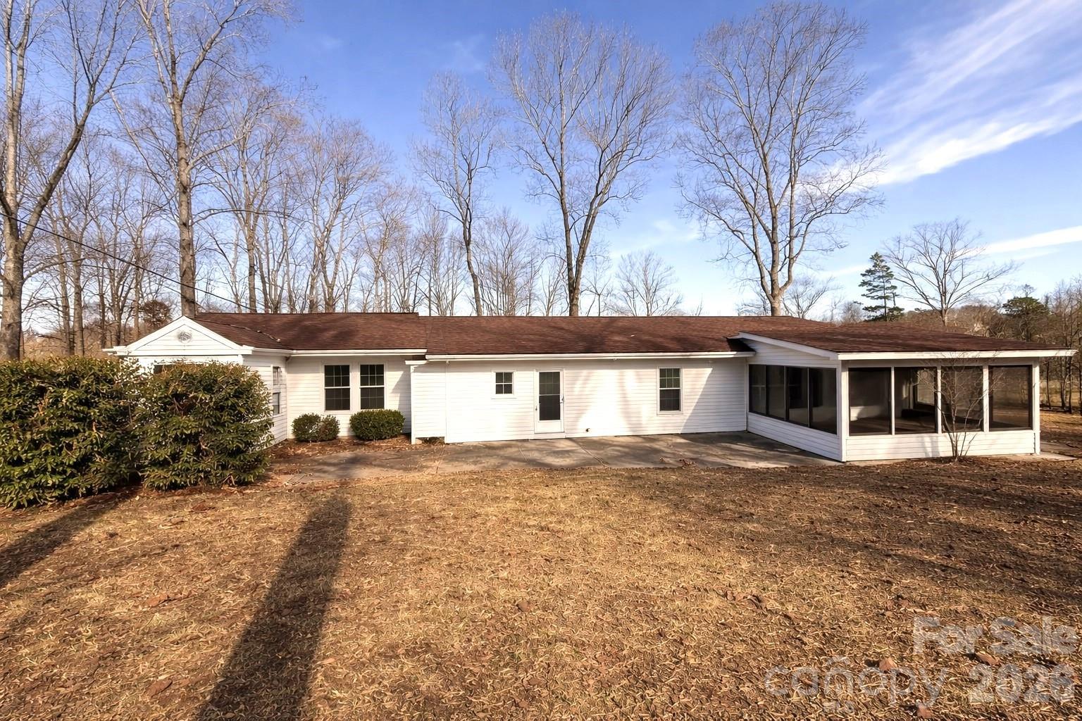 1010 Wesley Street — Shelby