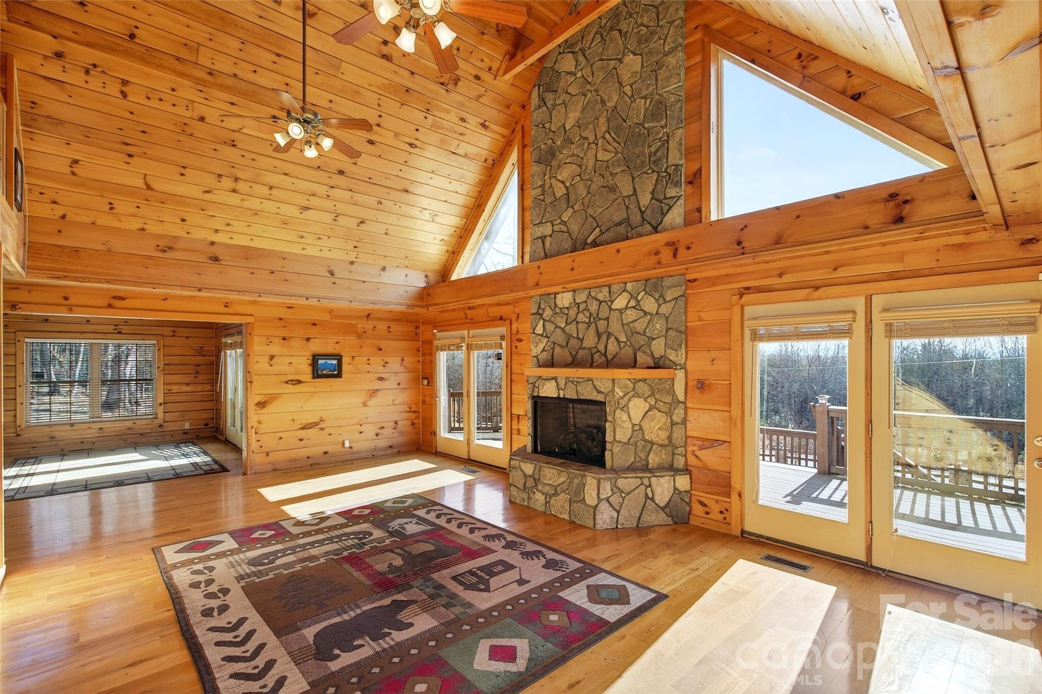 28 Outback Trail — Nebo