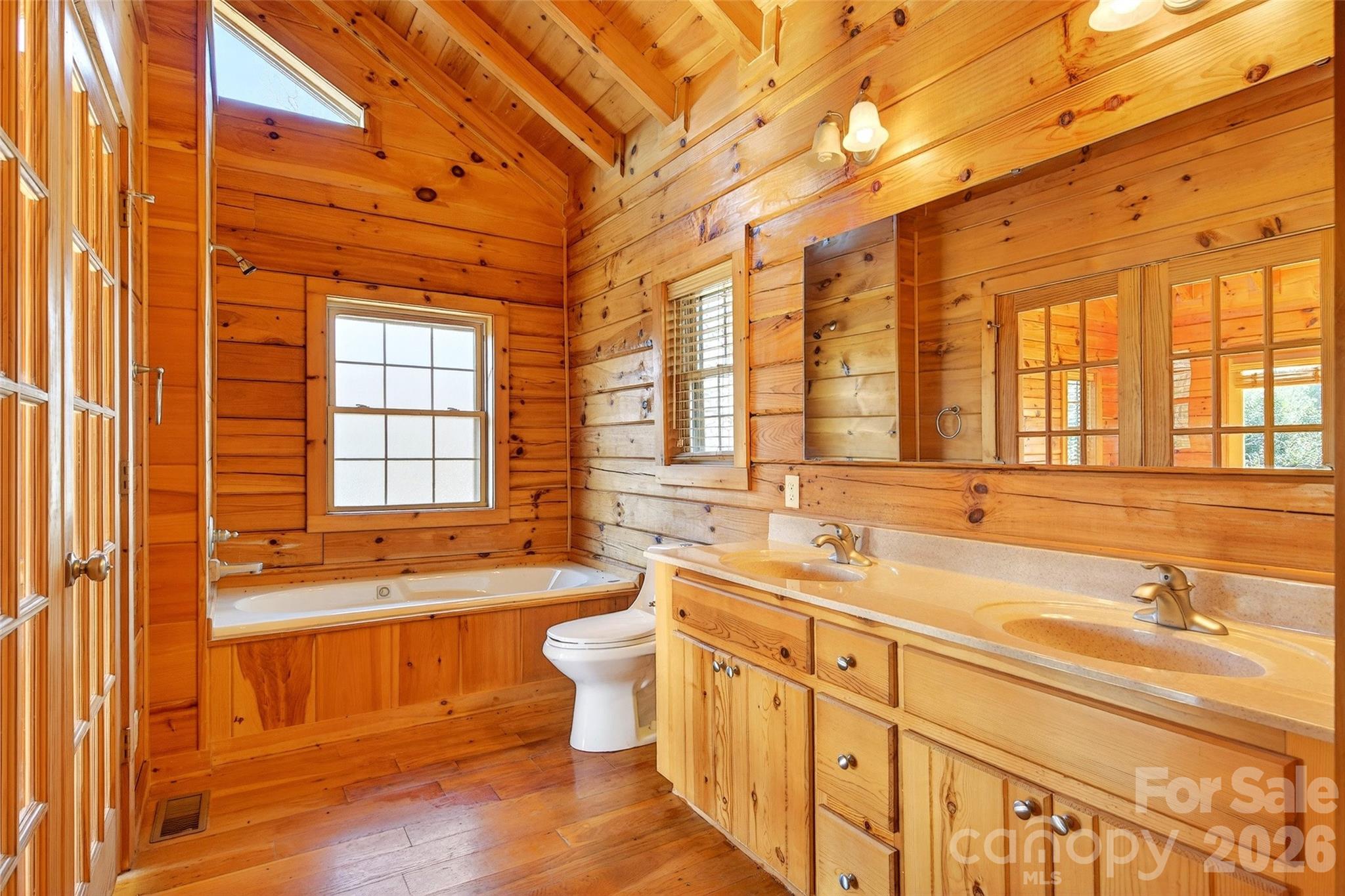 28 Outback Trail — Nebo
