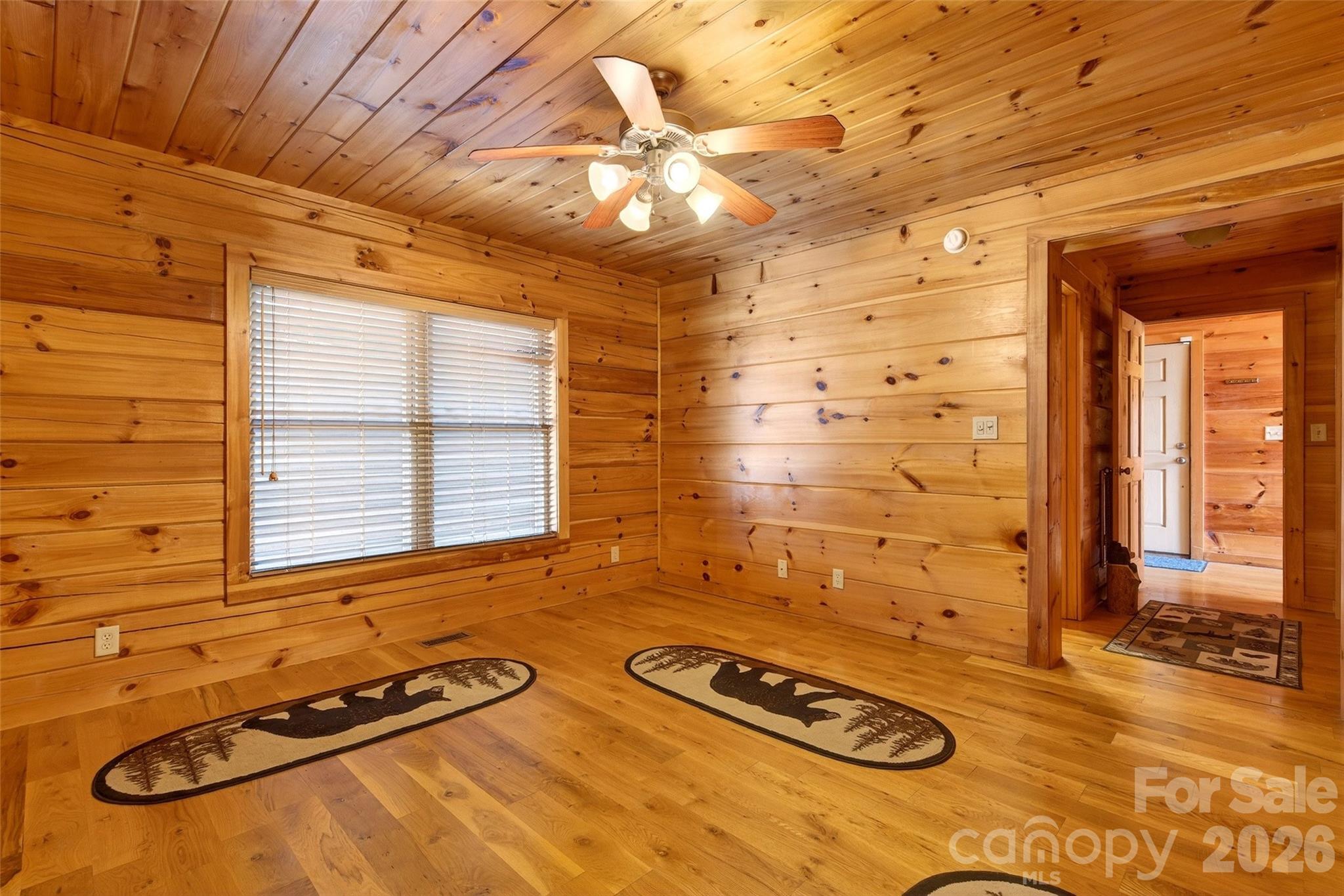 28 Outback Trail — Nebo