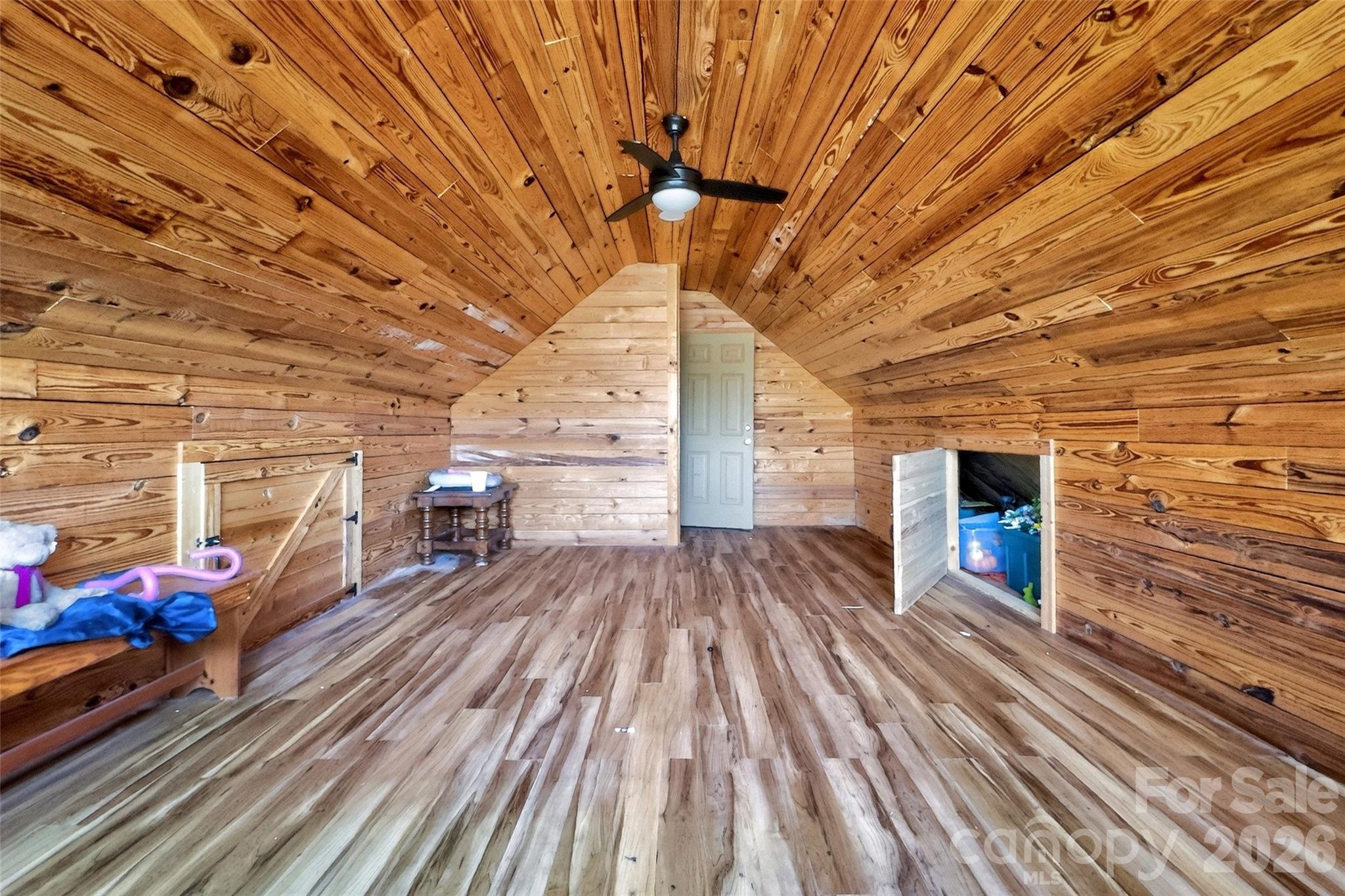 28 Outback Trail — Nebo