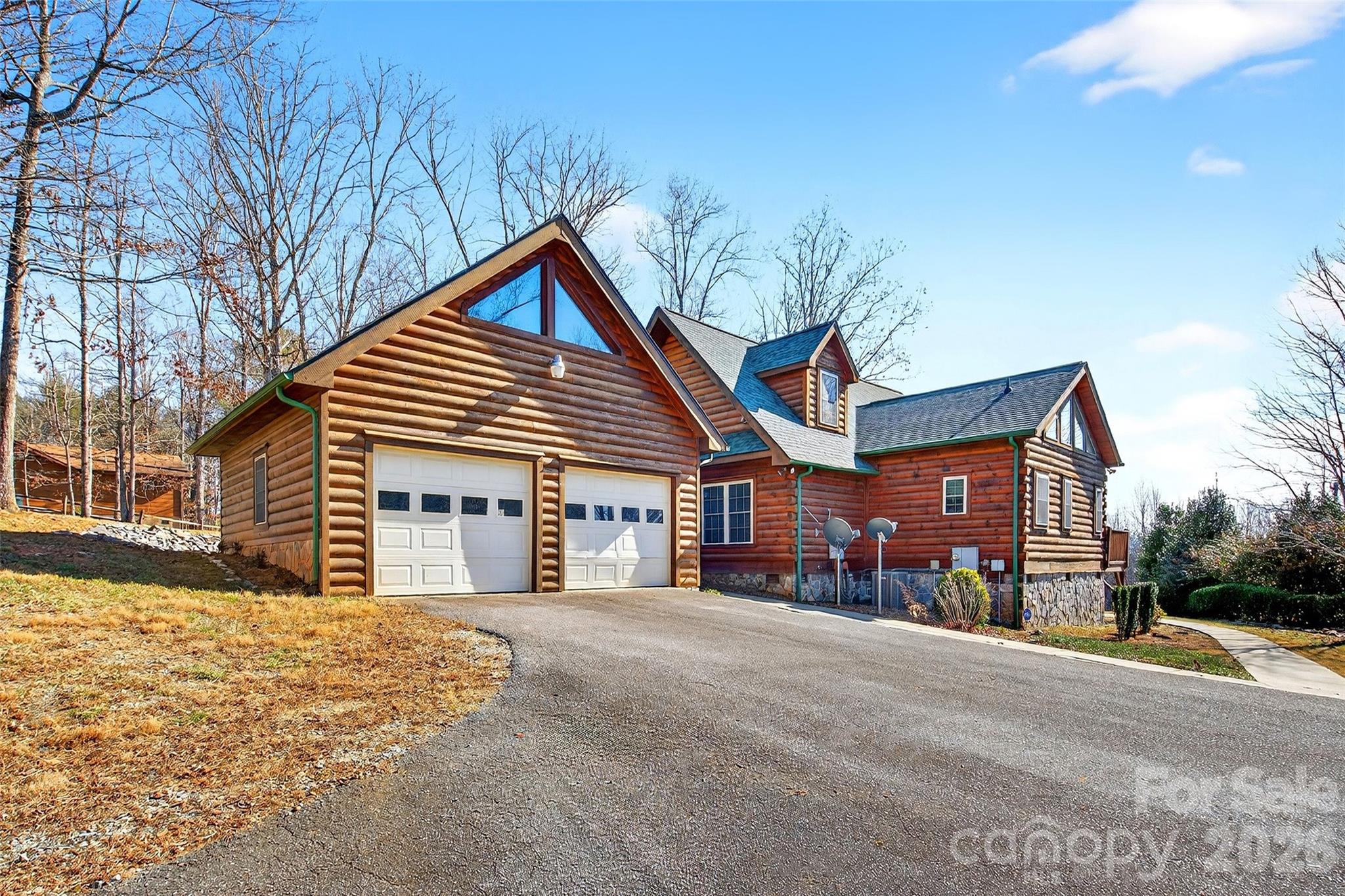 28 Outback Trail — Nebo
