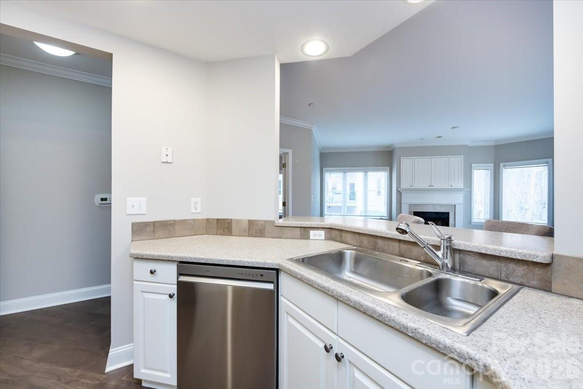 415 N Church Street #209 — Charlotte