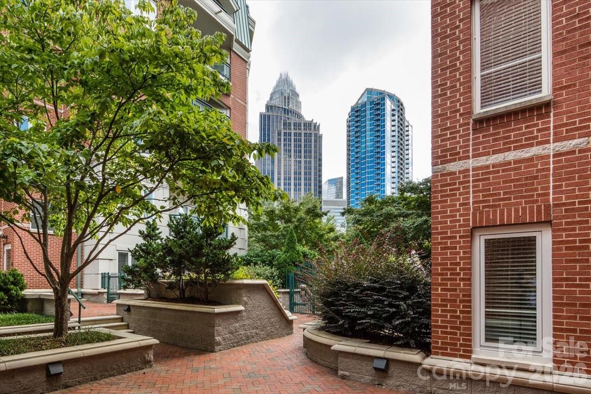 415 N Church Street #209 — Charlotte