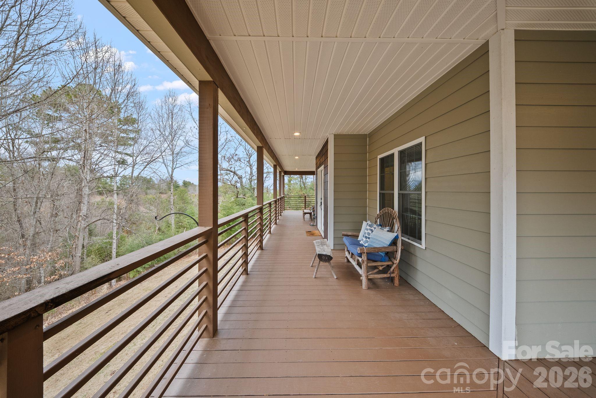 21 Hope Road — Weaverville