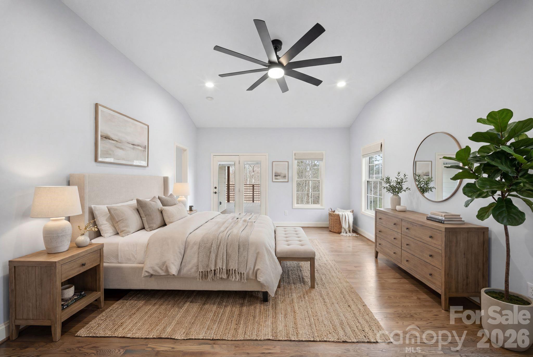 21 Hope Road — Weaverville