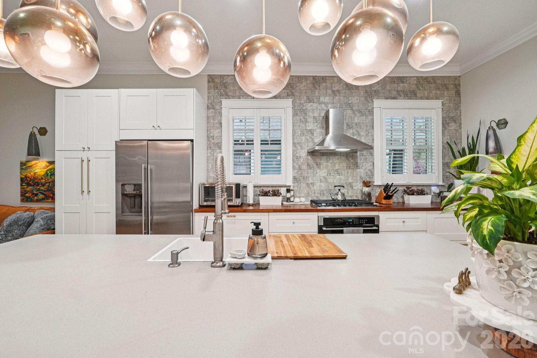 226 W Park Avenue — Charlotte