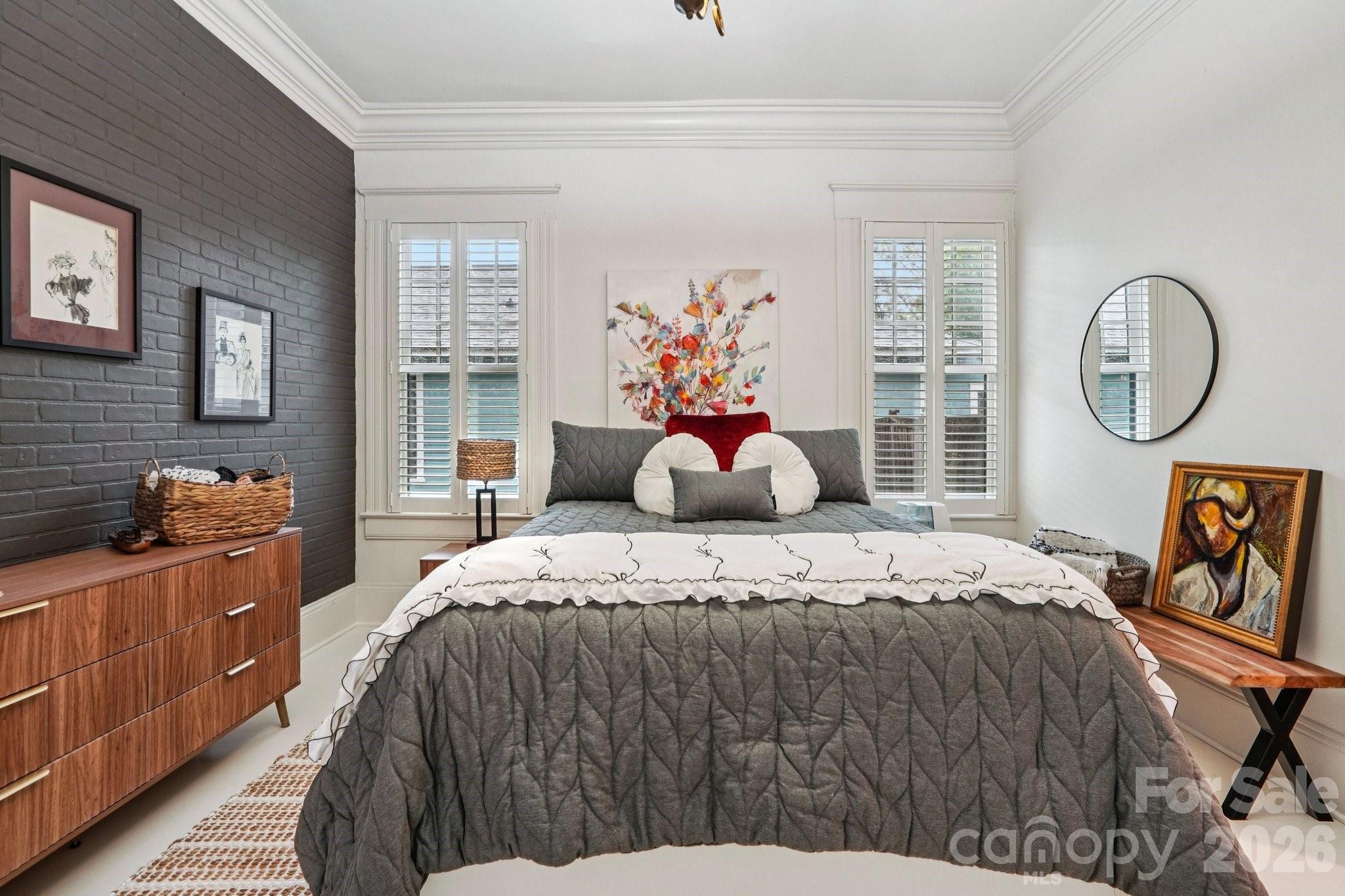 226 W Park Avenue — Charlotte