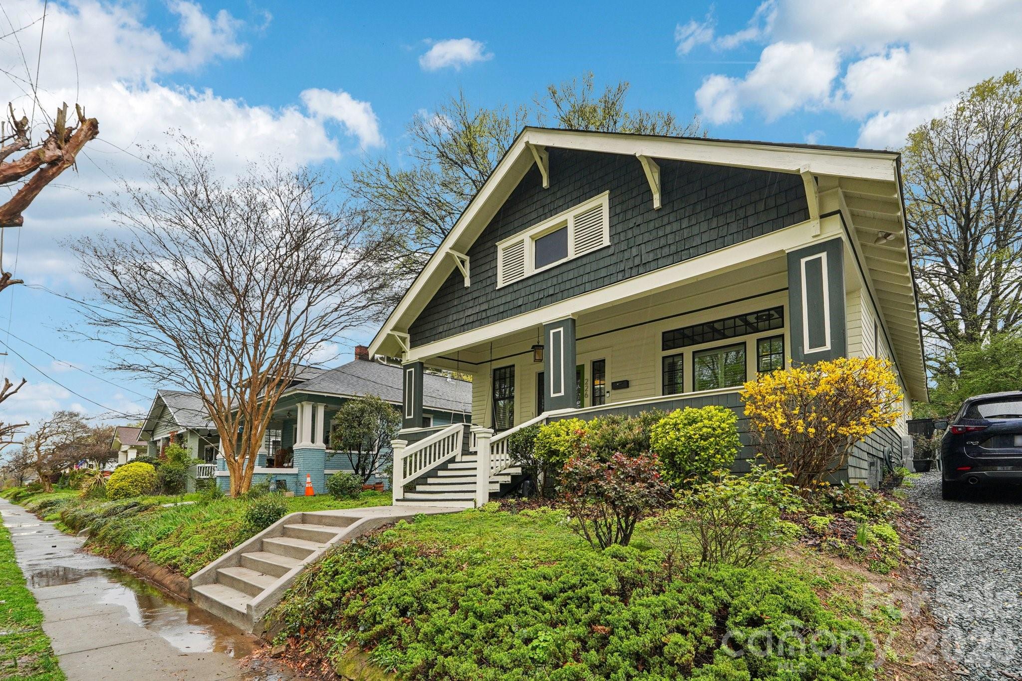 226 W Park Avenue — Charlotte
