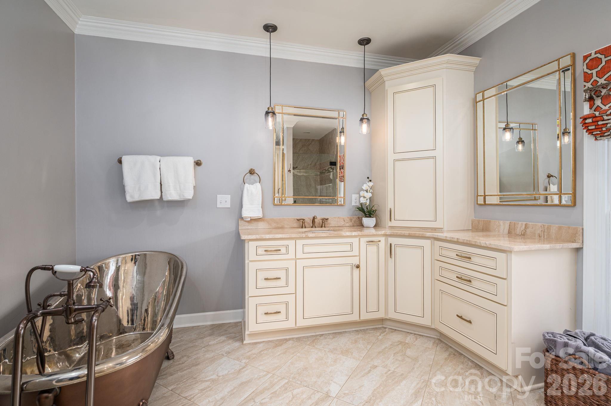 3636 Brentwood Drive — Gastonia