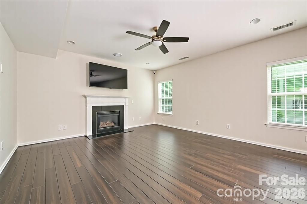 1295 Farm Branch Drive SW — Concord