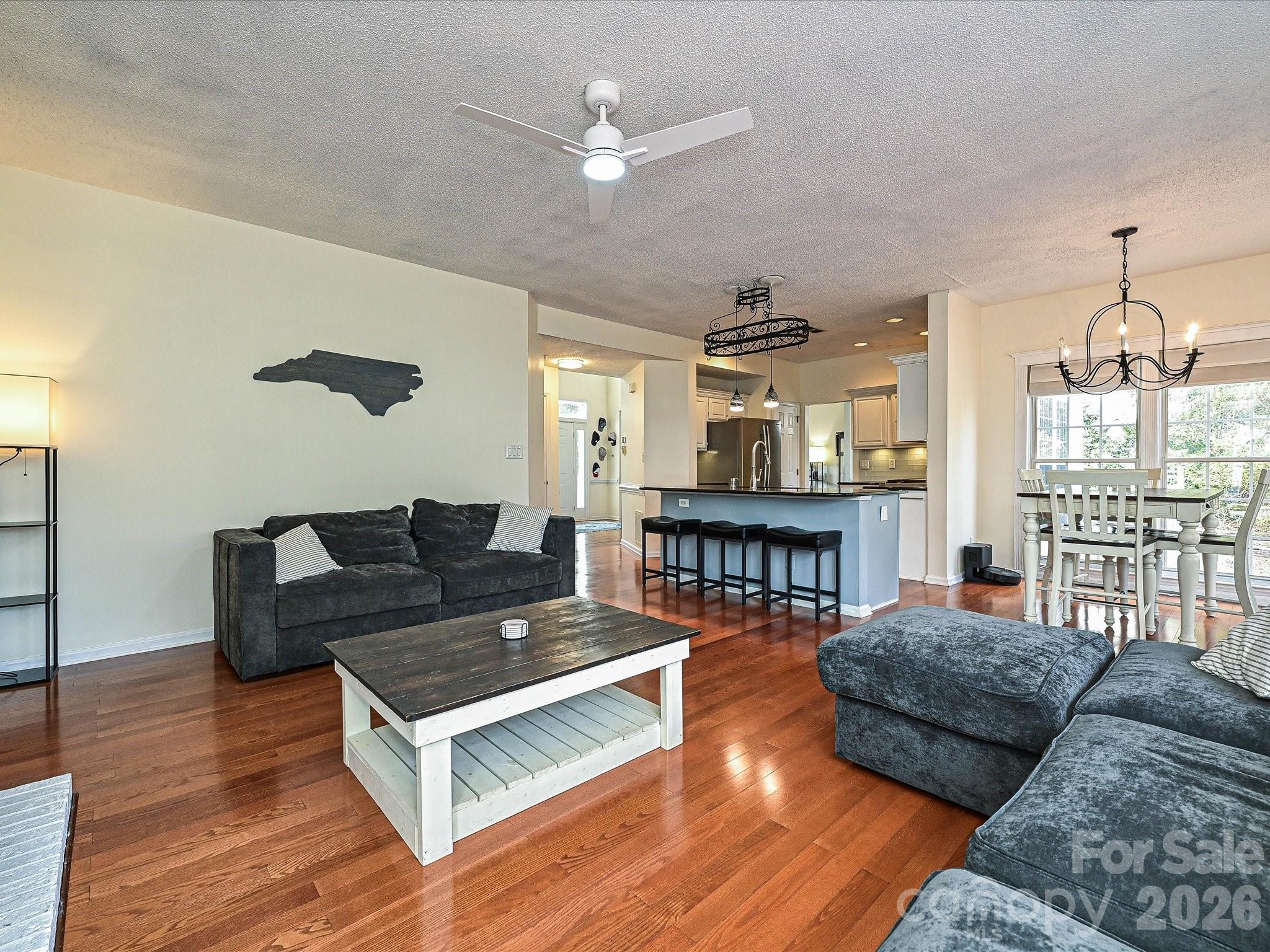 9027 Tayside Court — Huntersville