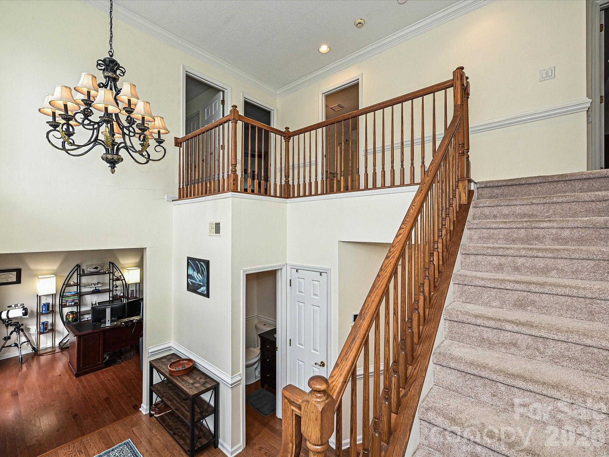 9027 Tayside Court — Huntersville