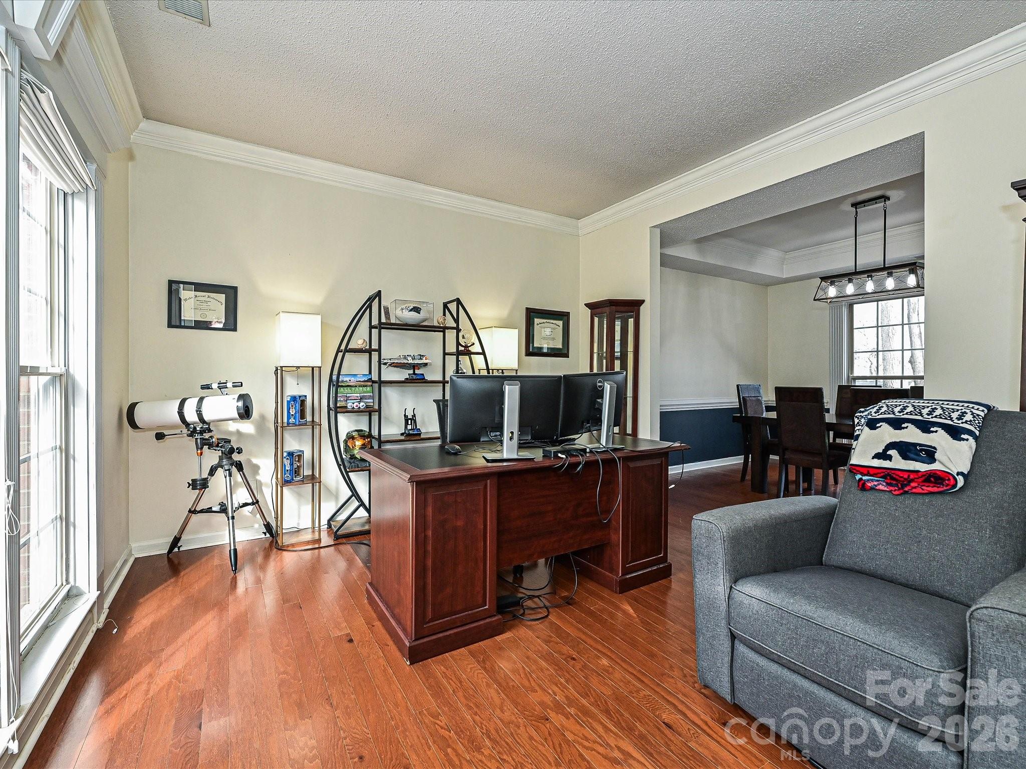 9027 Tayside Court — Huntersville