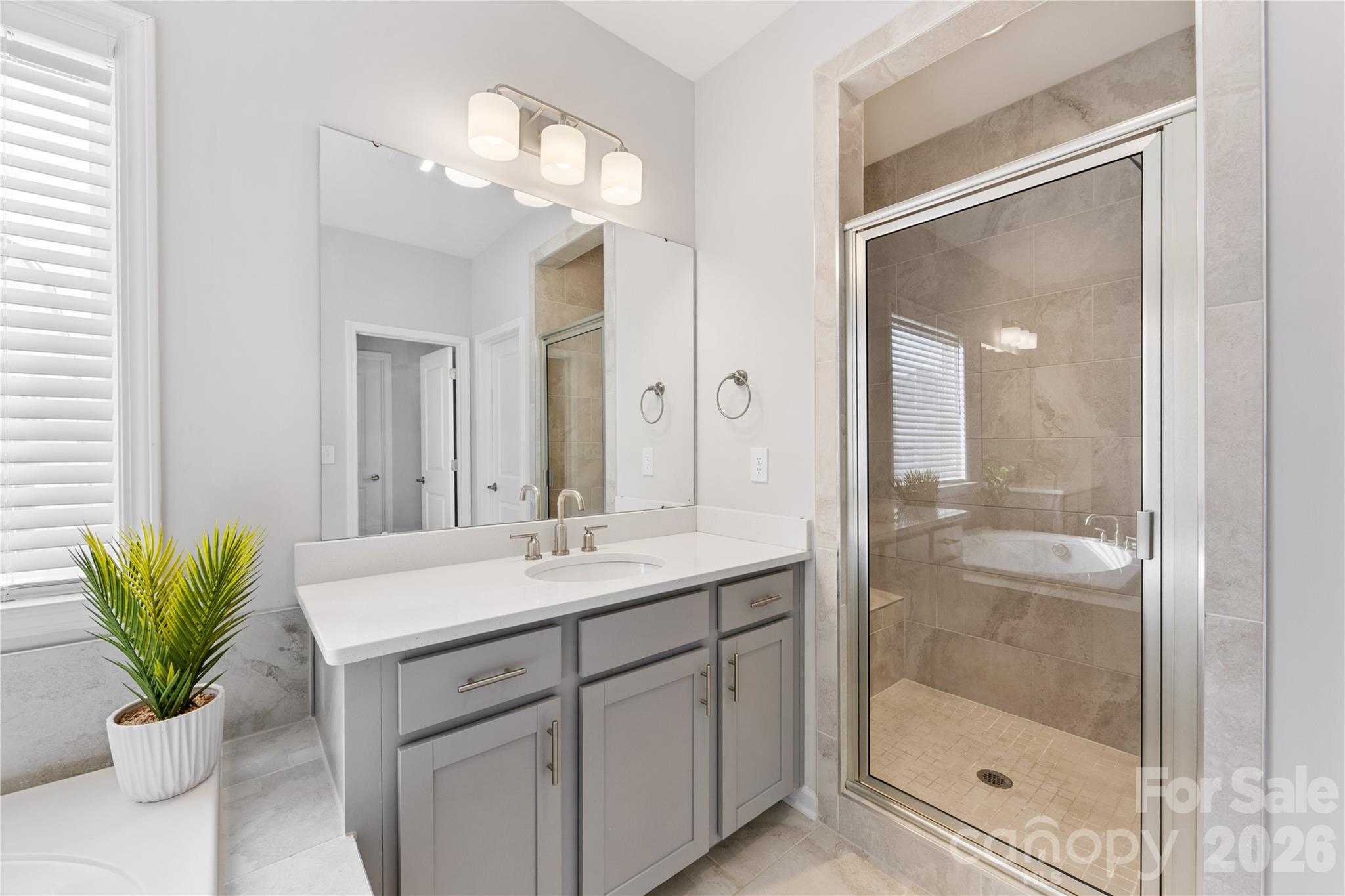 346 W Waterlynn Road — Mooresville