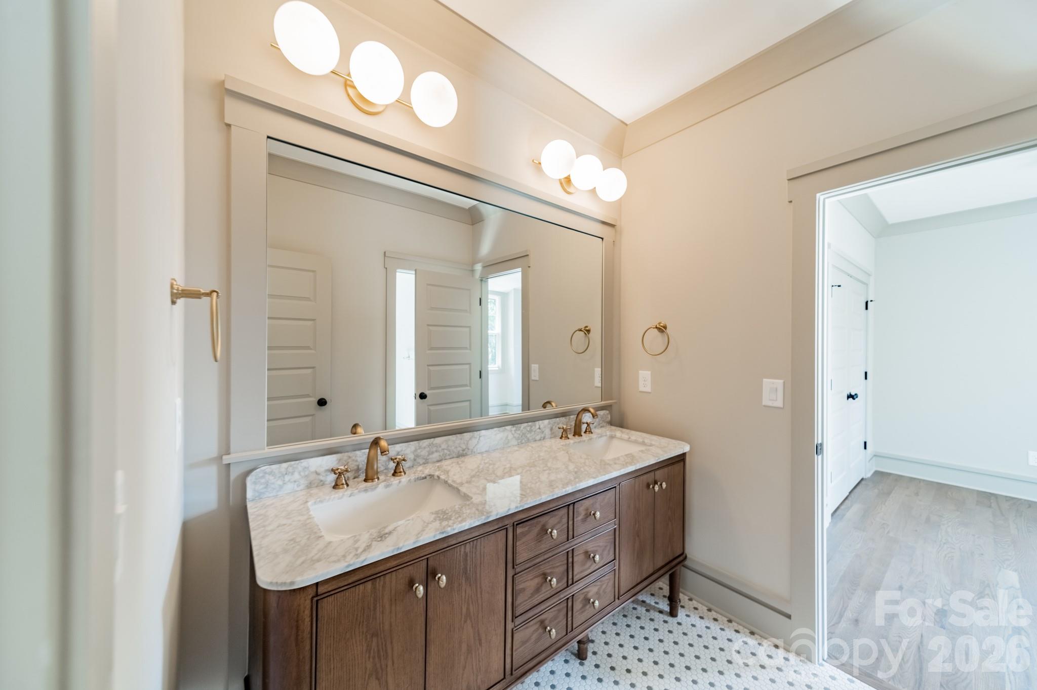 839 Drummond Avenue — Charlotte