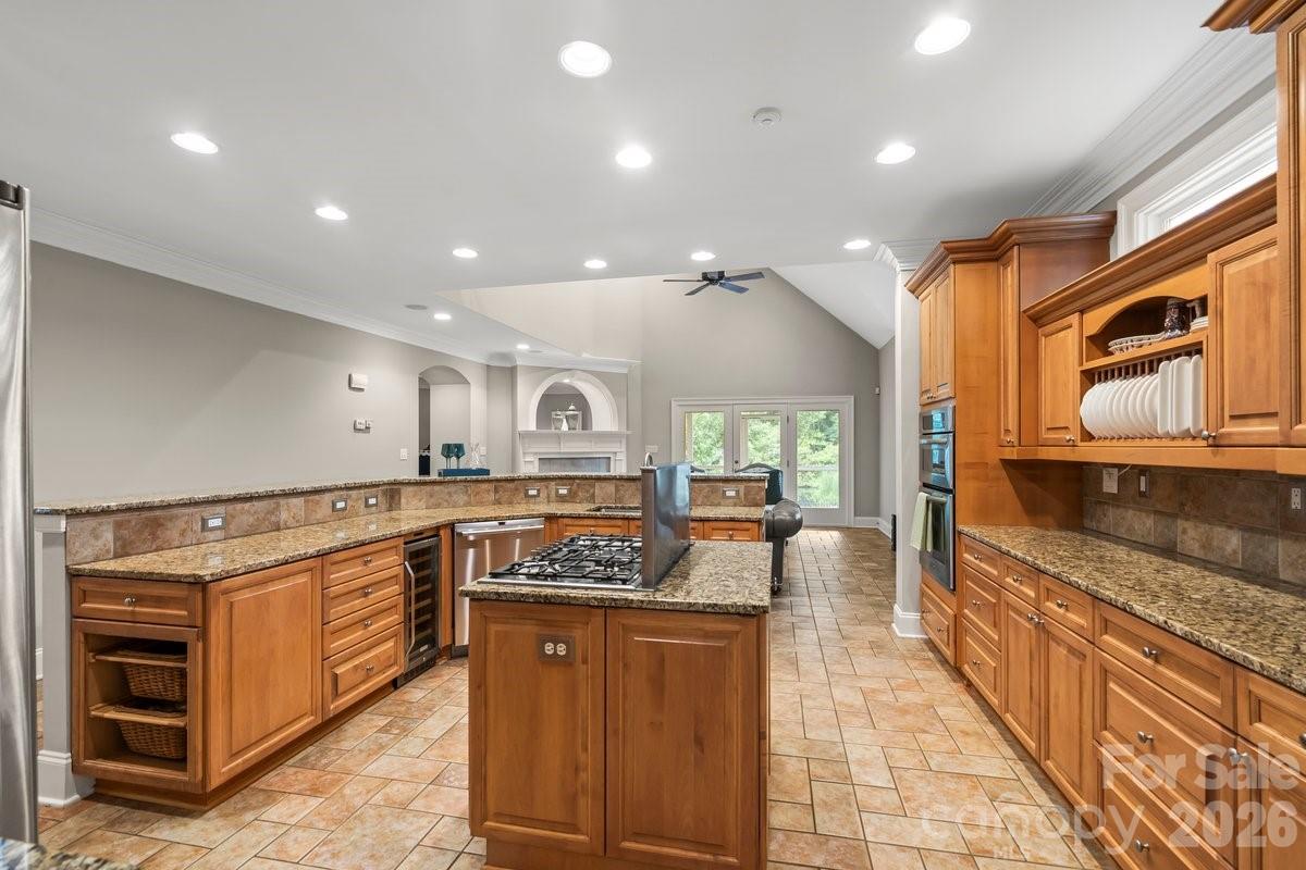 1111 Real Quiet Lane — Waxhaw