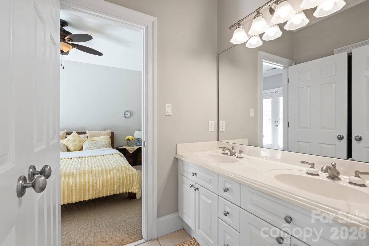 1111 Real Quiet Lane — Waxhaw