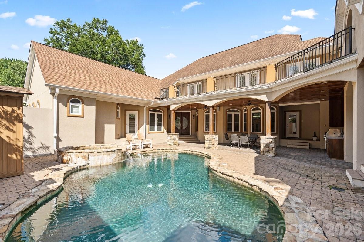 1111 Real Quiet Lane — Waxhaw
