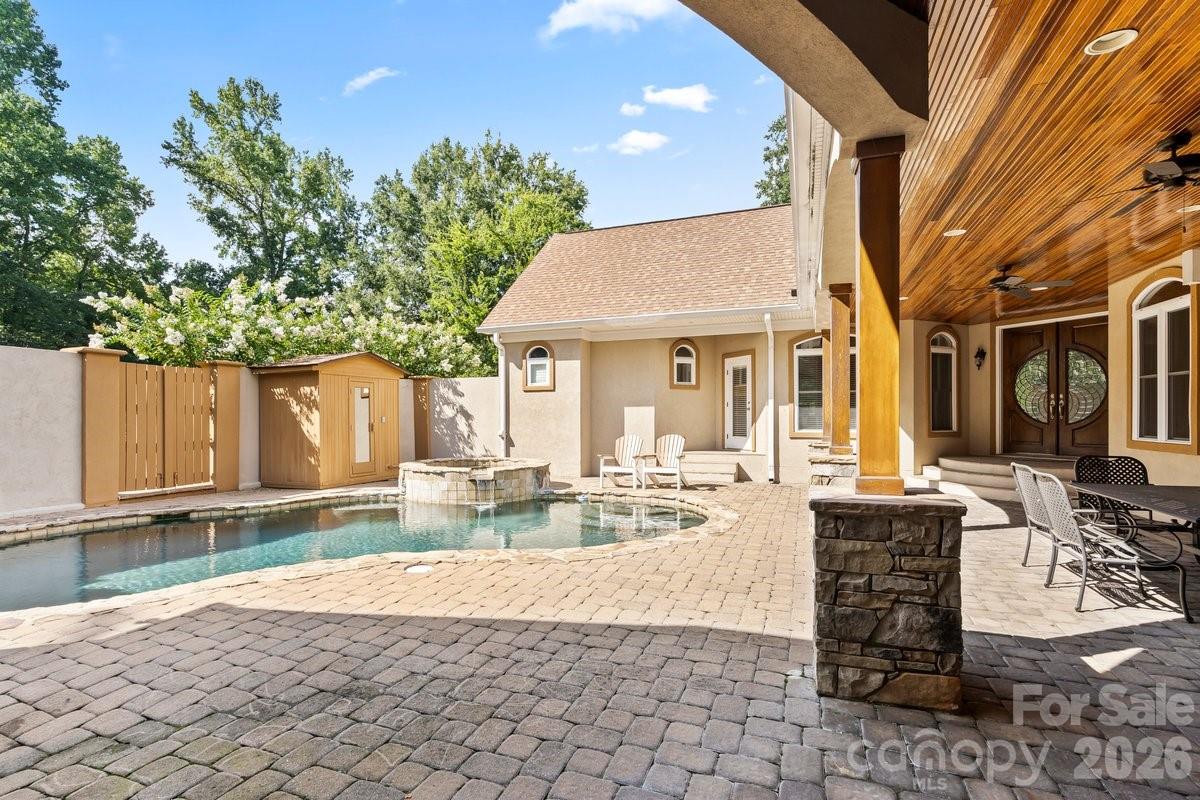 1111 Real Quiet Lane — Waxhaw