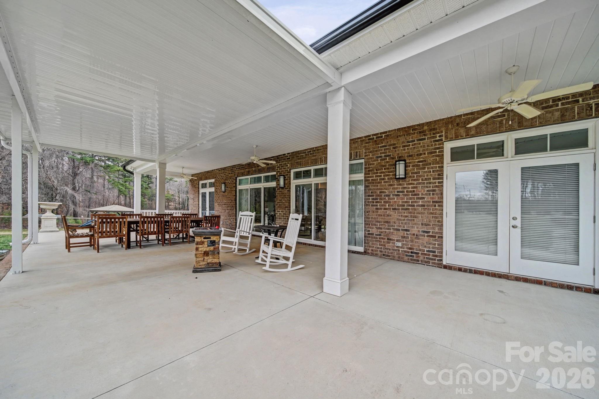 1296 Ben Black Road — Midland