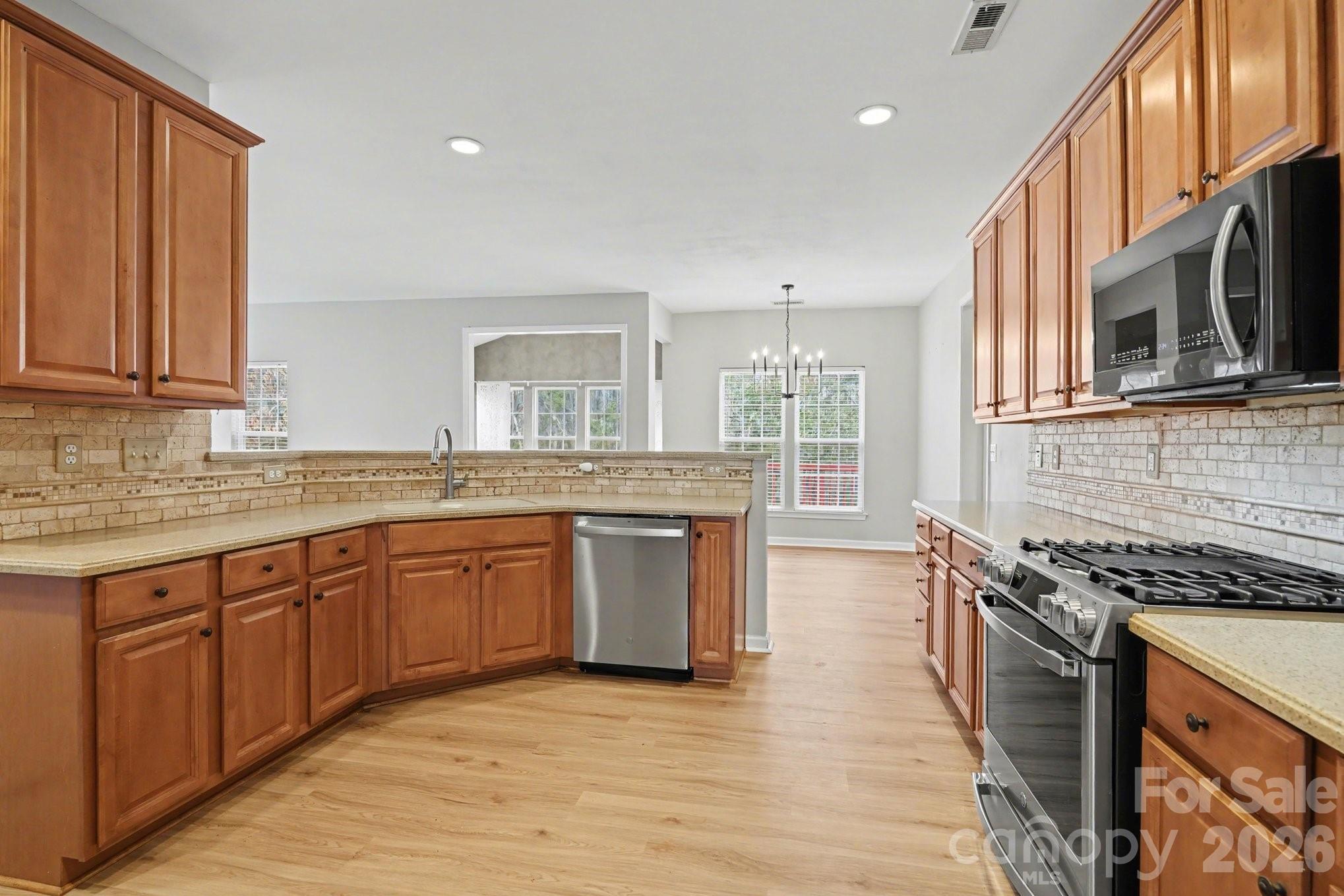 11935 Jumper Drive — Mint Hill
