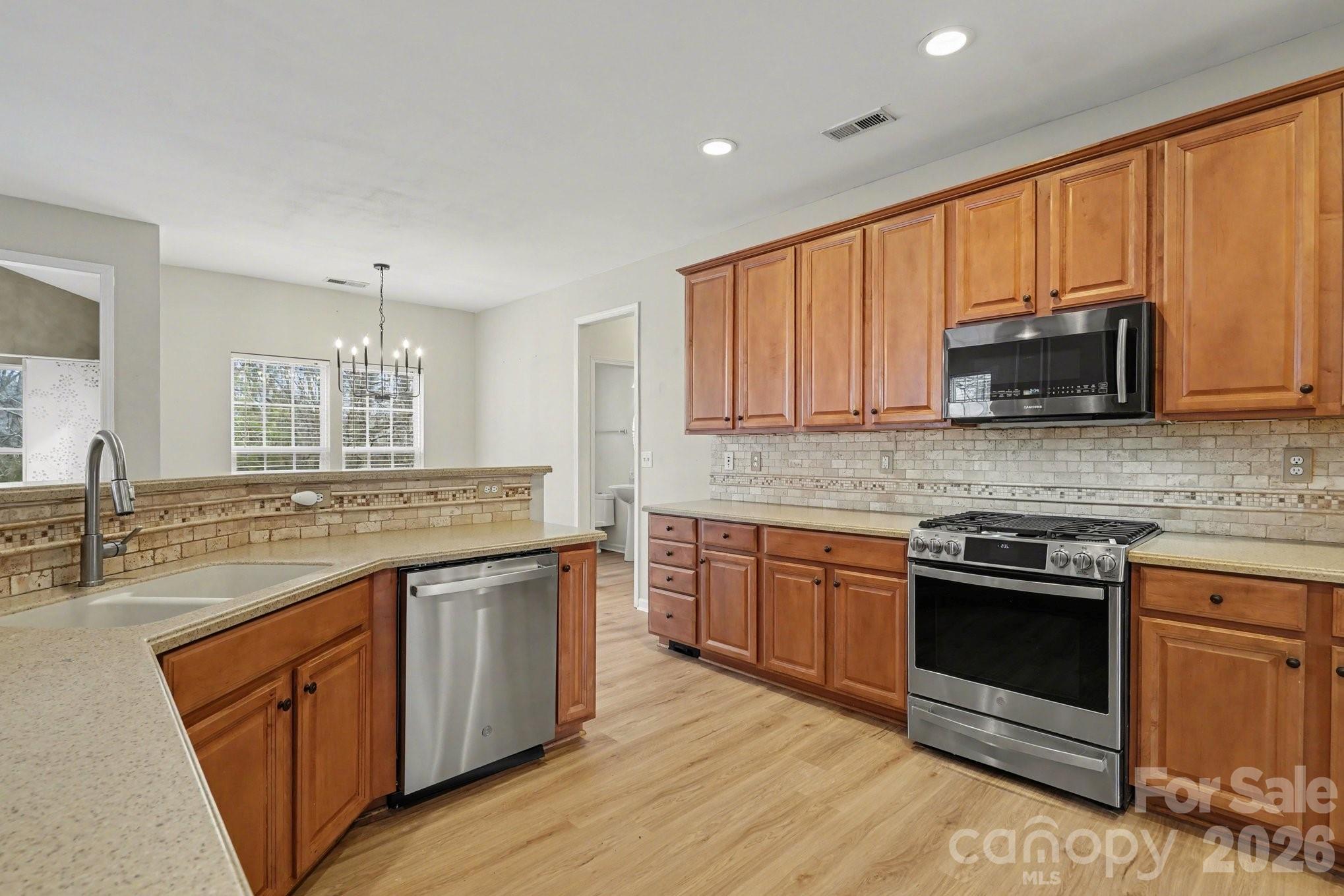 11935 Jumper Drive — Mint Hill