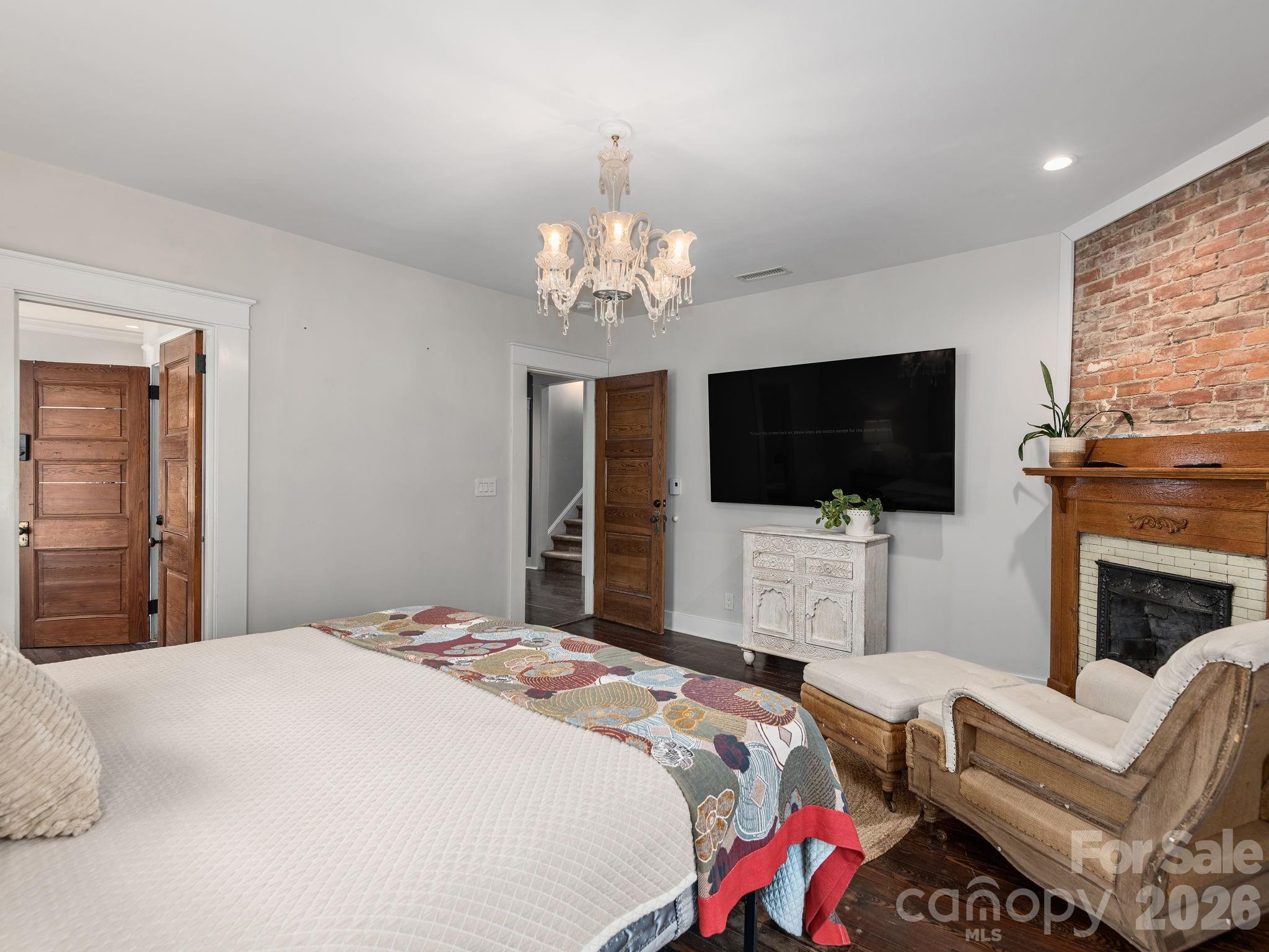 178 Montford Avenue — Asheville