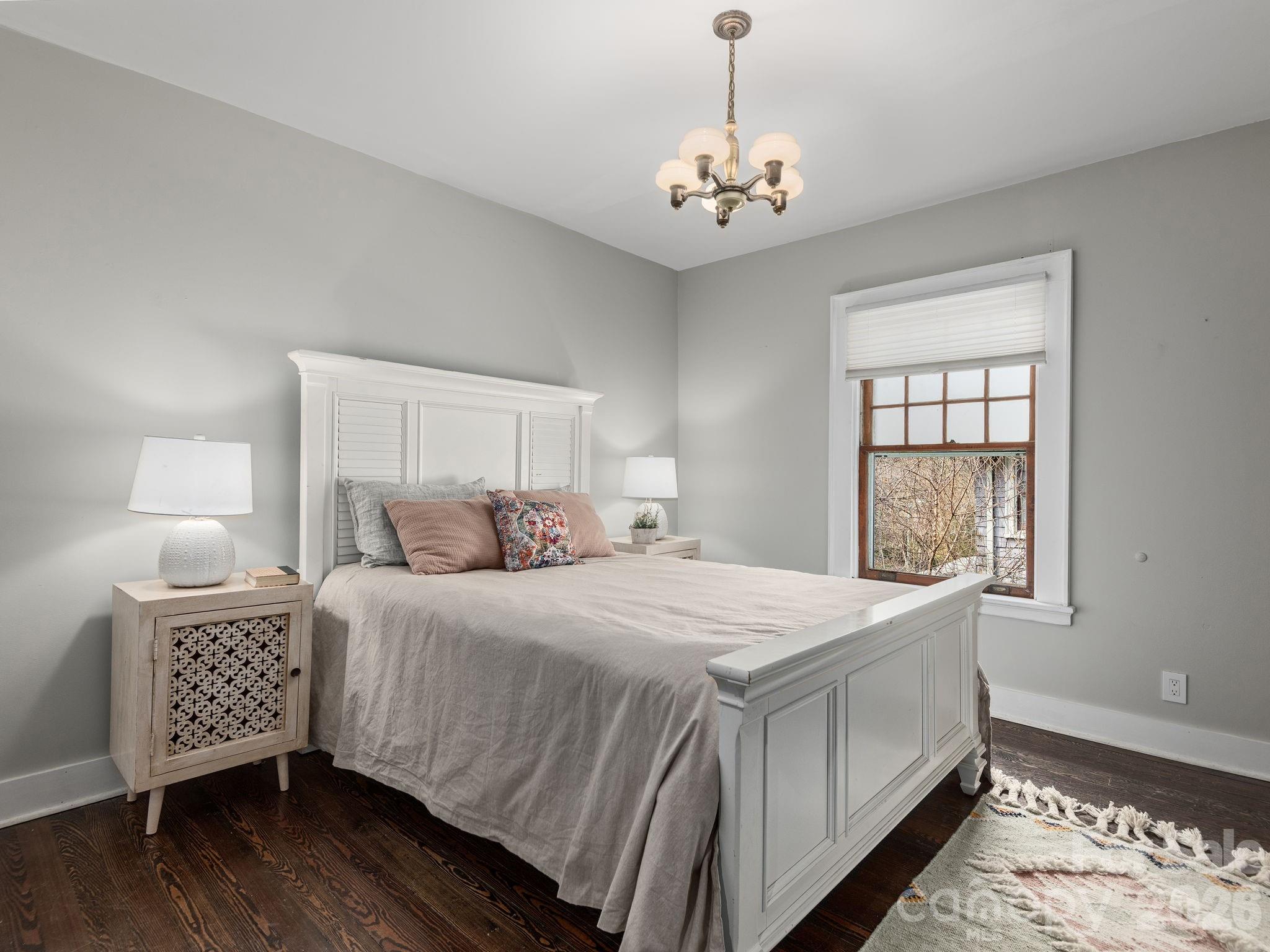 178 Montford Avenue — Asheville