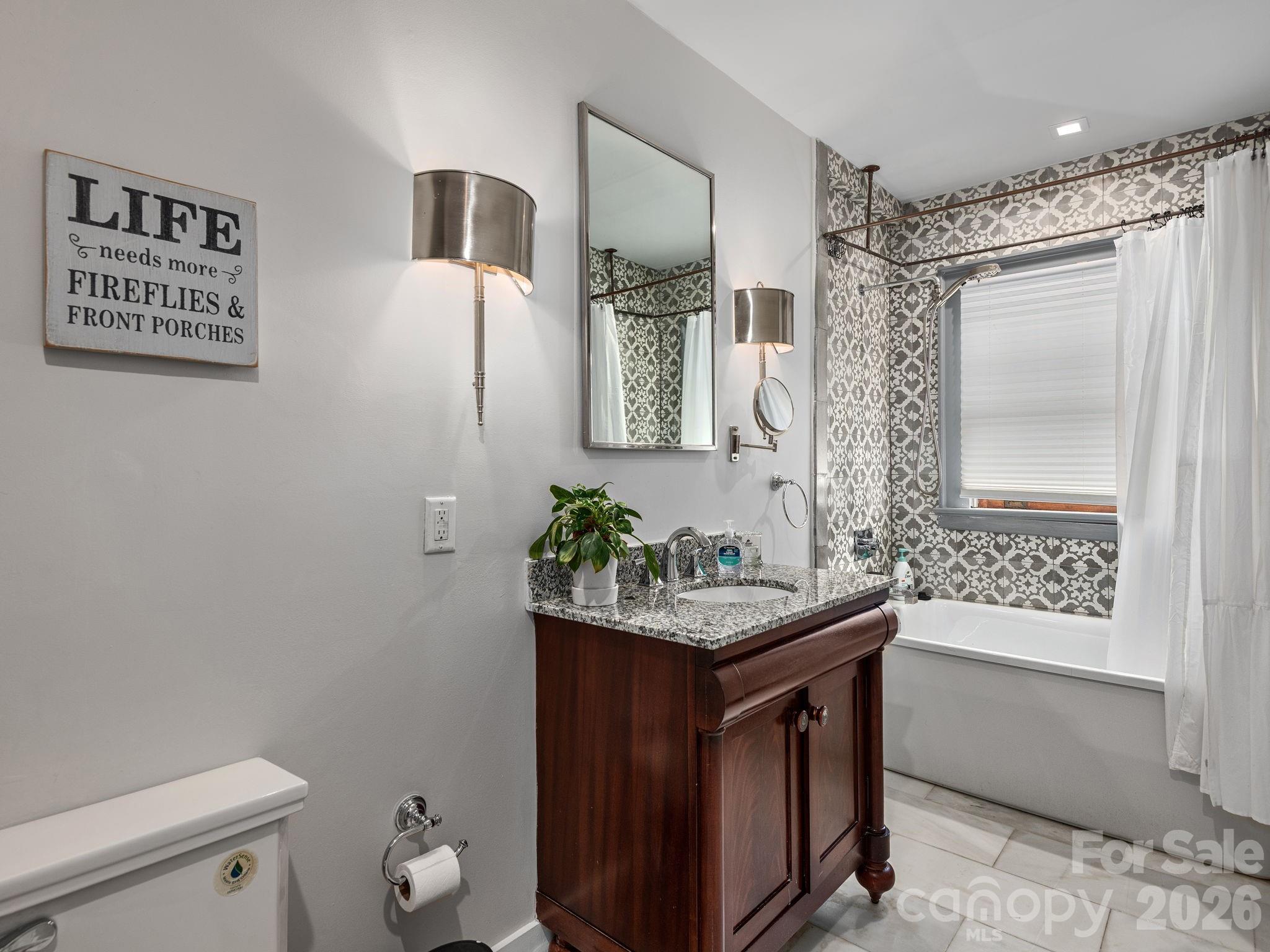 178 Montford Avenue — Asheville