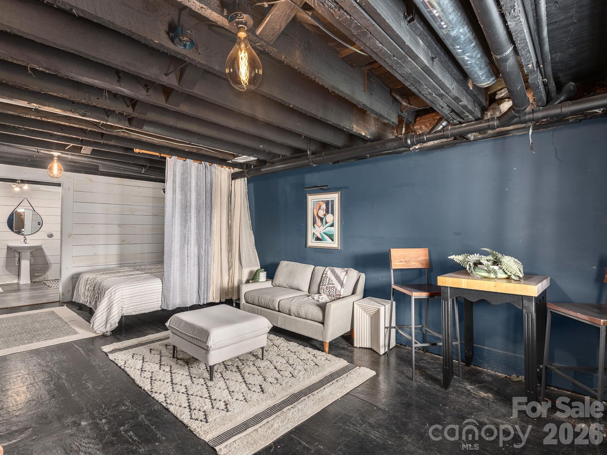 178 Montford Avenue — Asheville